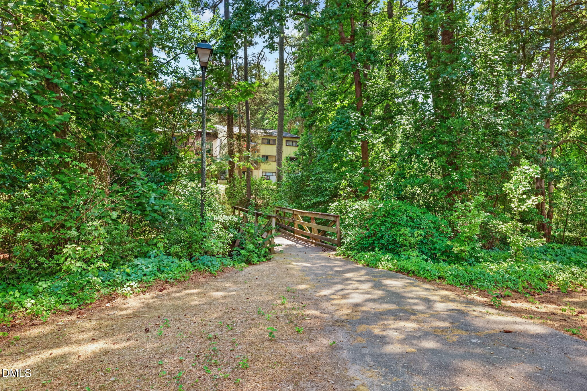 546 Pine Ridge Place Property Photo 18