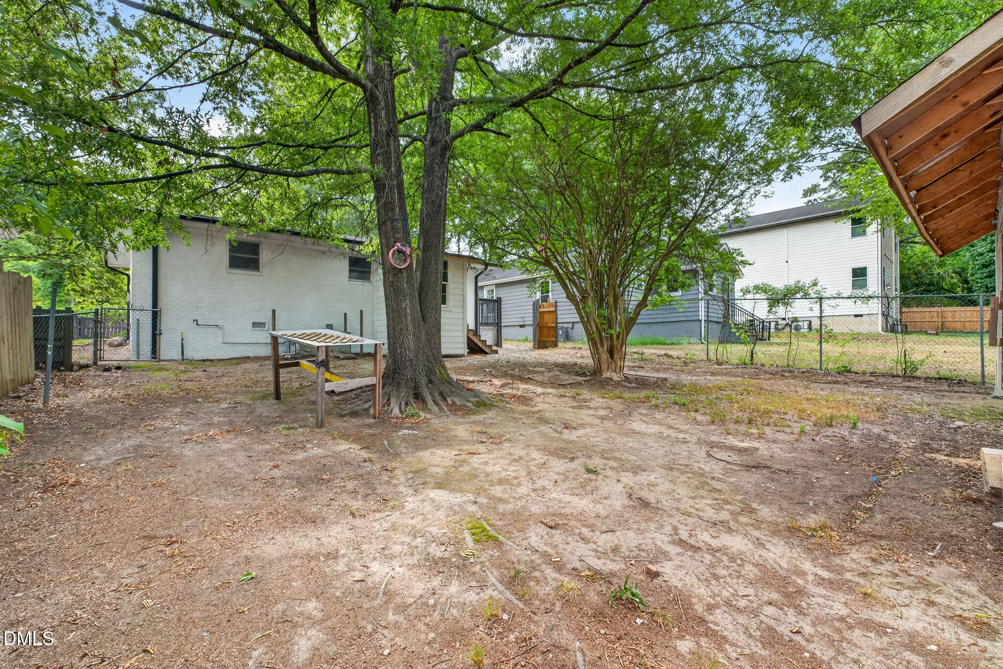 1309 N Hyde Park Avenue Property Photo 26