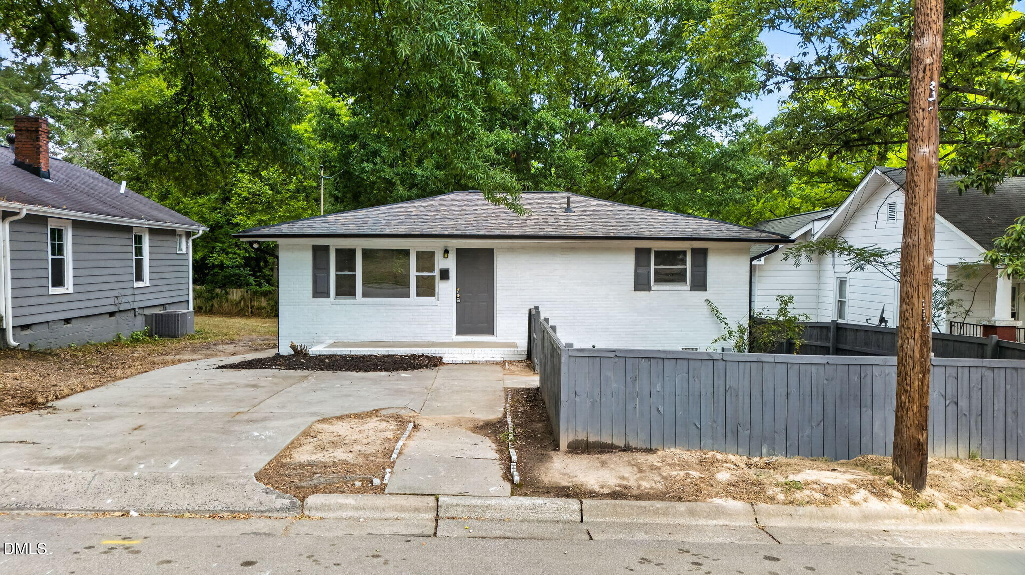 1309 N Hyde Park Avenue Property Photo 29