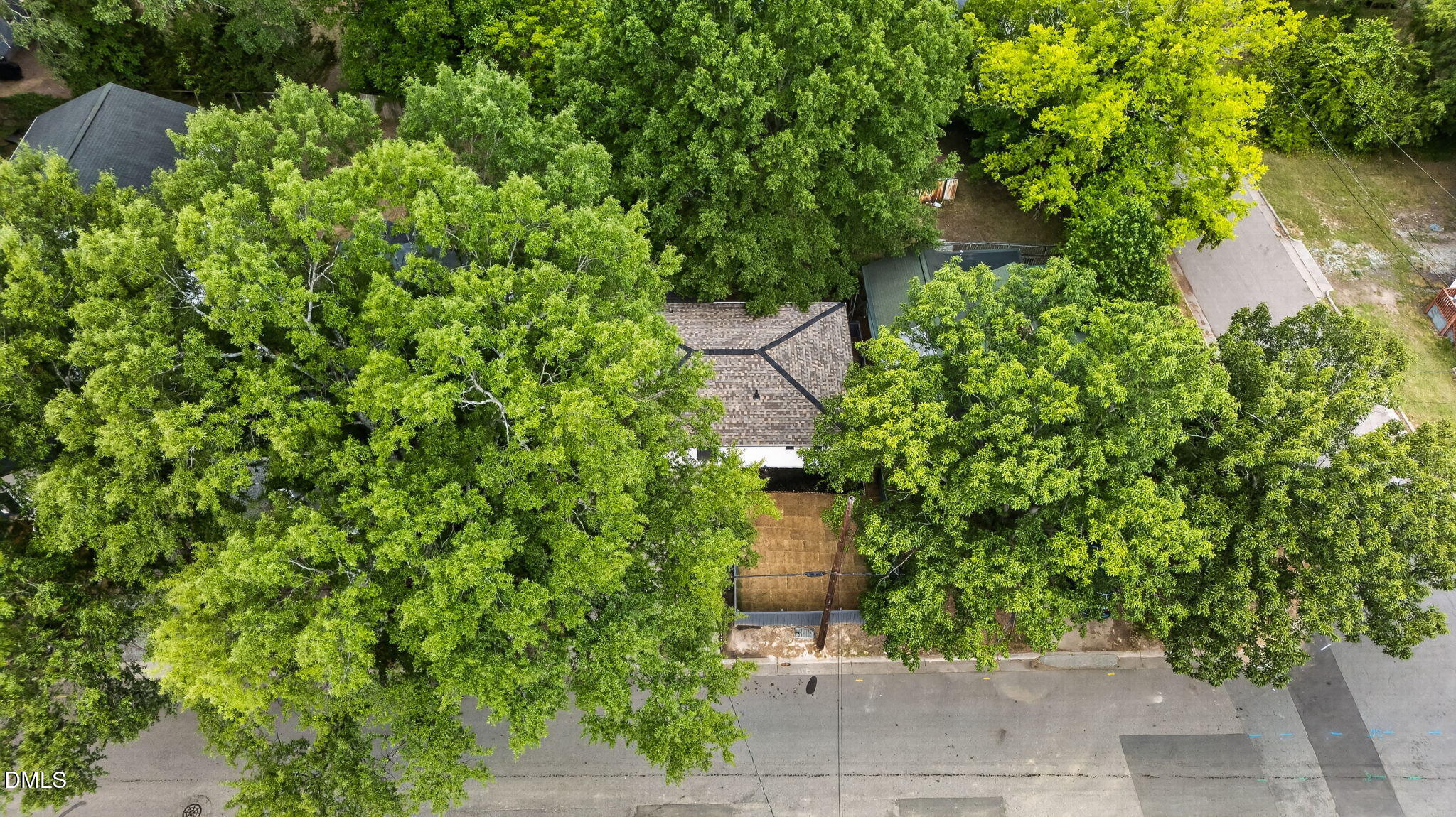 1309 N Hyde Park Avenue Property Photo 30