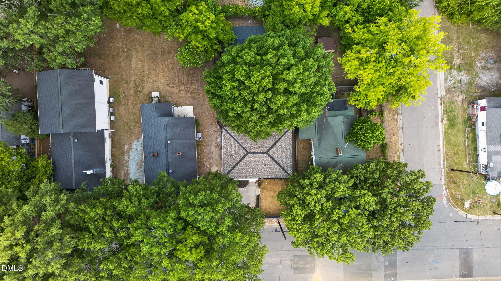 1309 N Hyde Park Avenue Property Photo 31