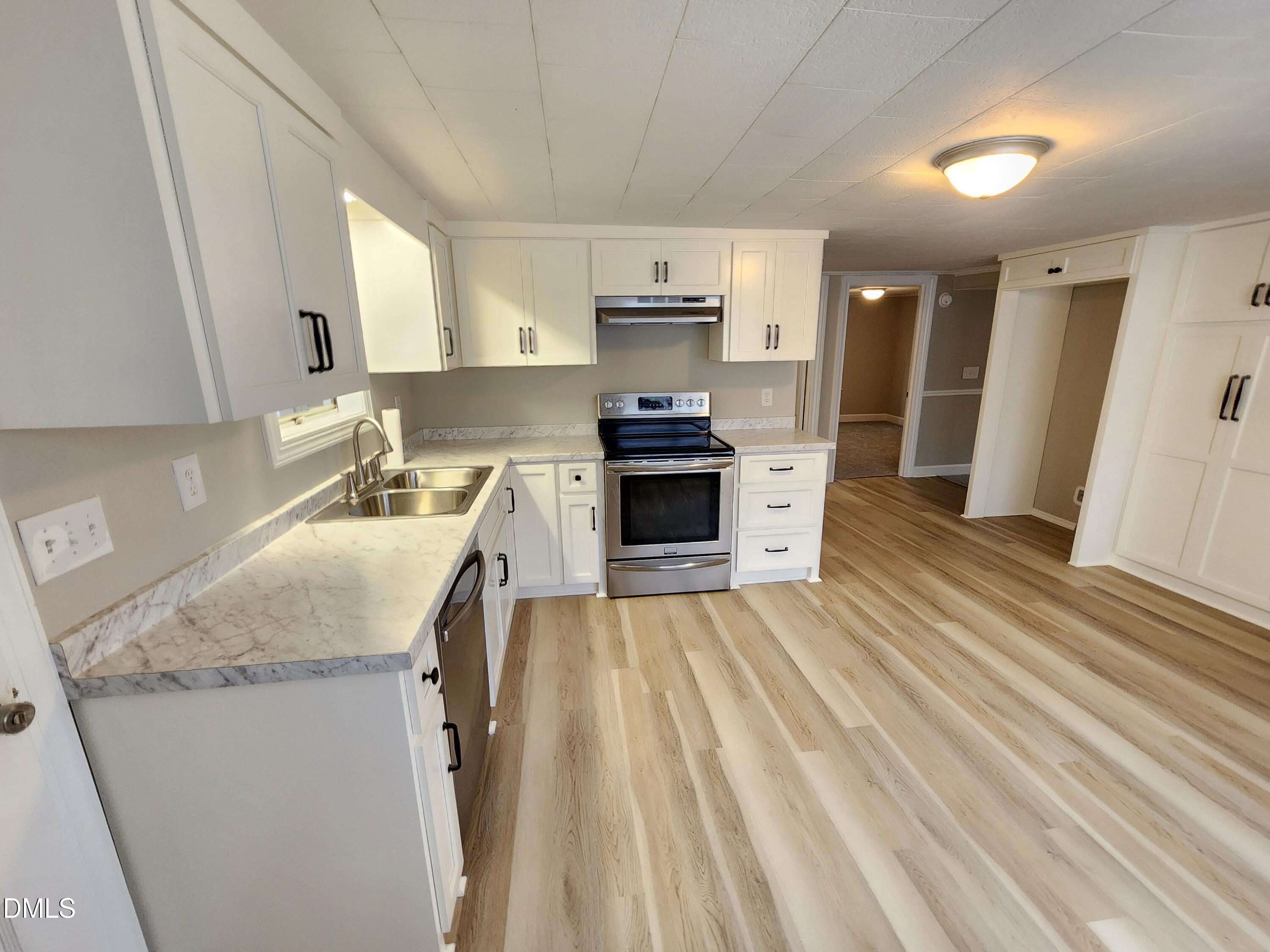 1622 S Brightleaf Boulevard Property Photo 6