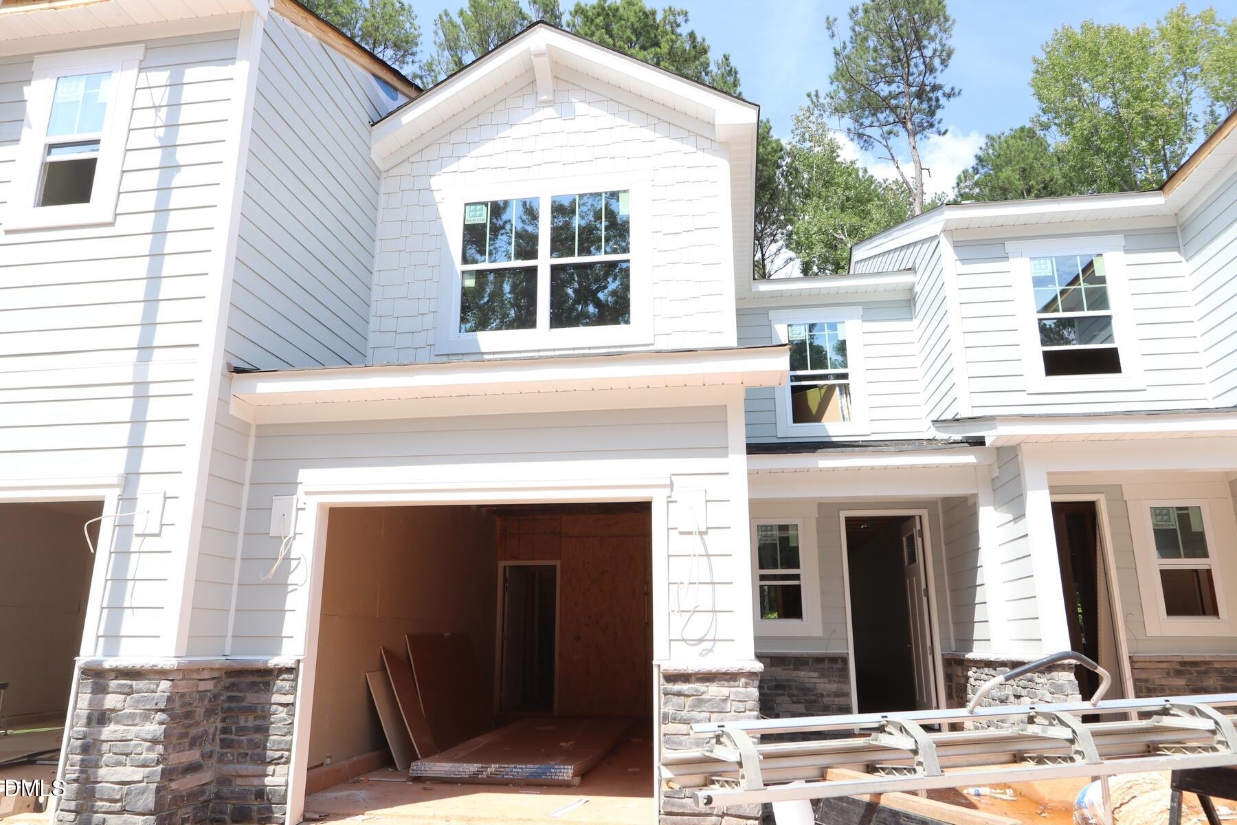 2922 Spring Manor Way Property Photo 1