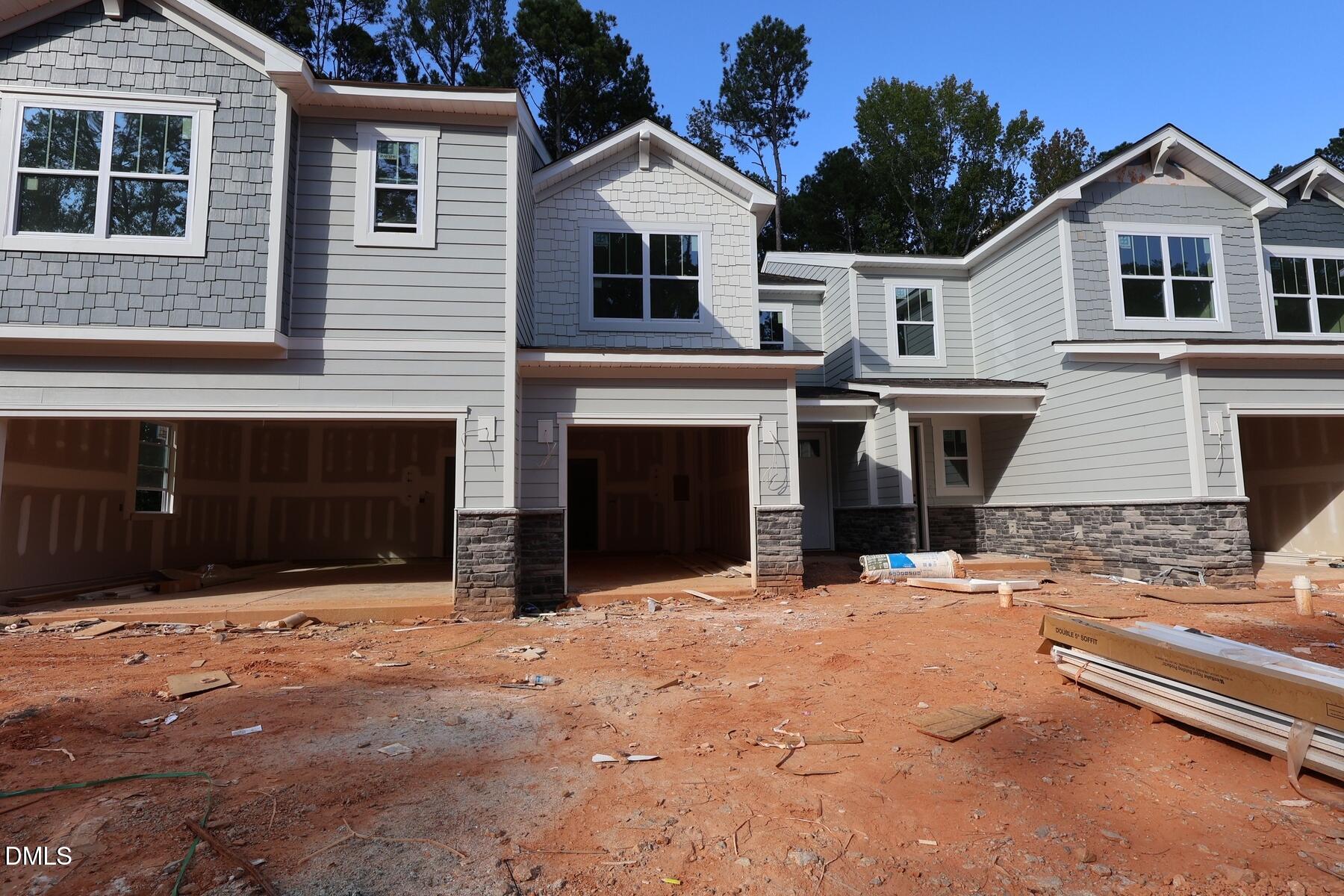 2922 Spring Manor Way Property Photo 1