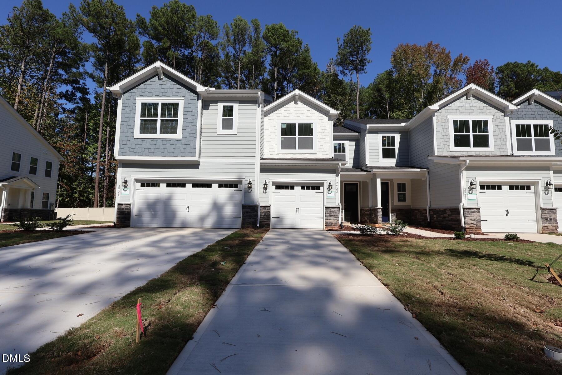 2922 Spring Manor Way Property Photo 1