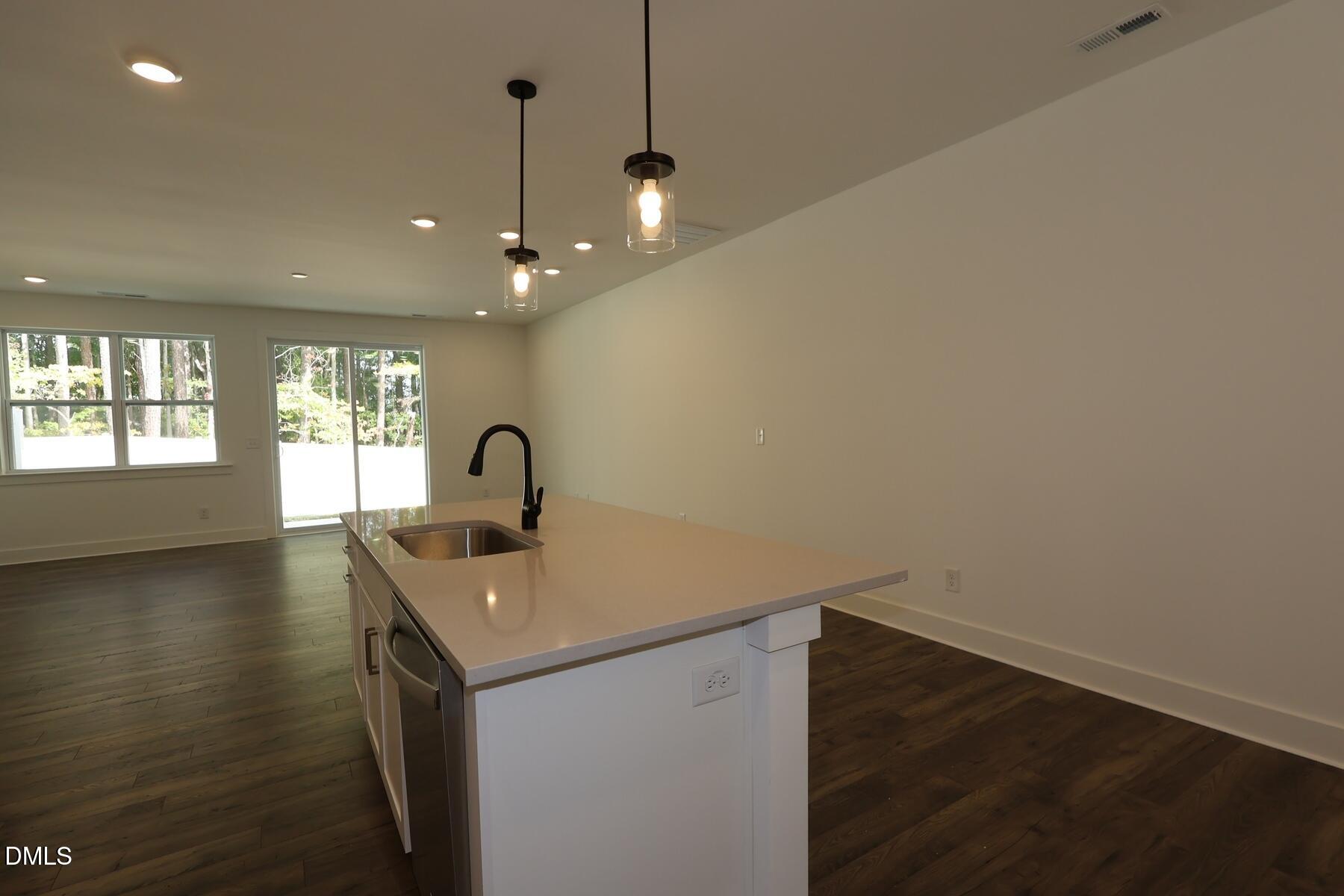 2922 Spring Manor Way Property Photo 1