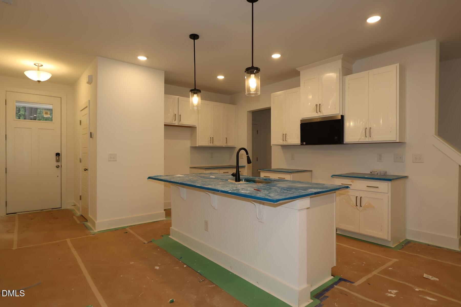 2922 Spring Manor Way Property Photo 6