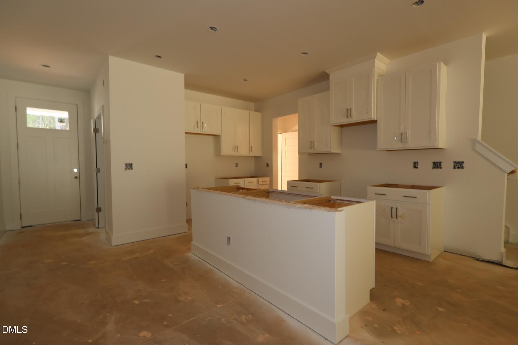 2922 Spring Manor Way Property Photo 7