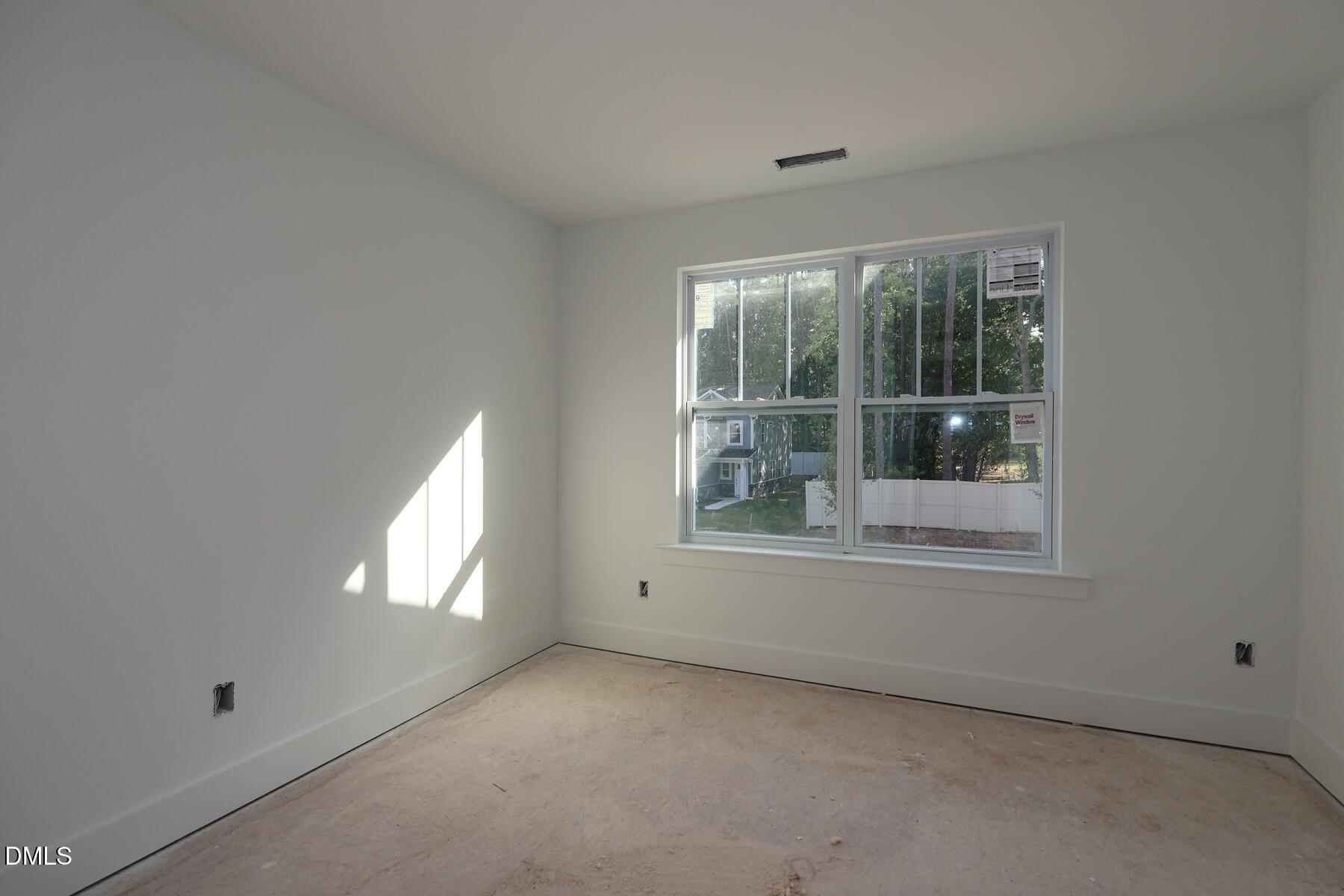 2922 Spring Manor Way Property Photo 11