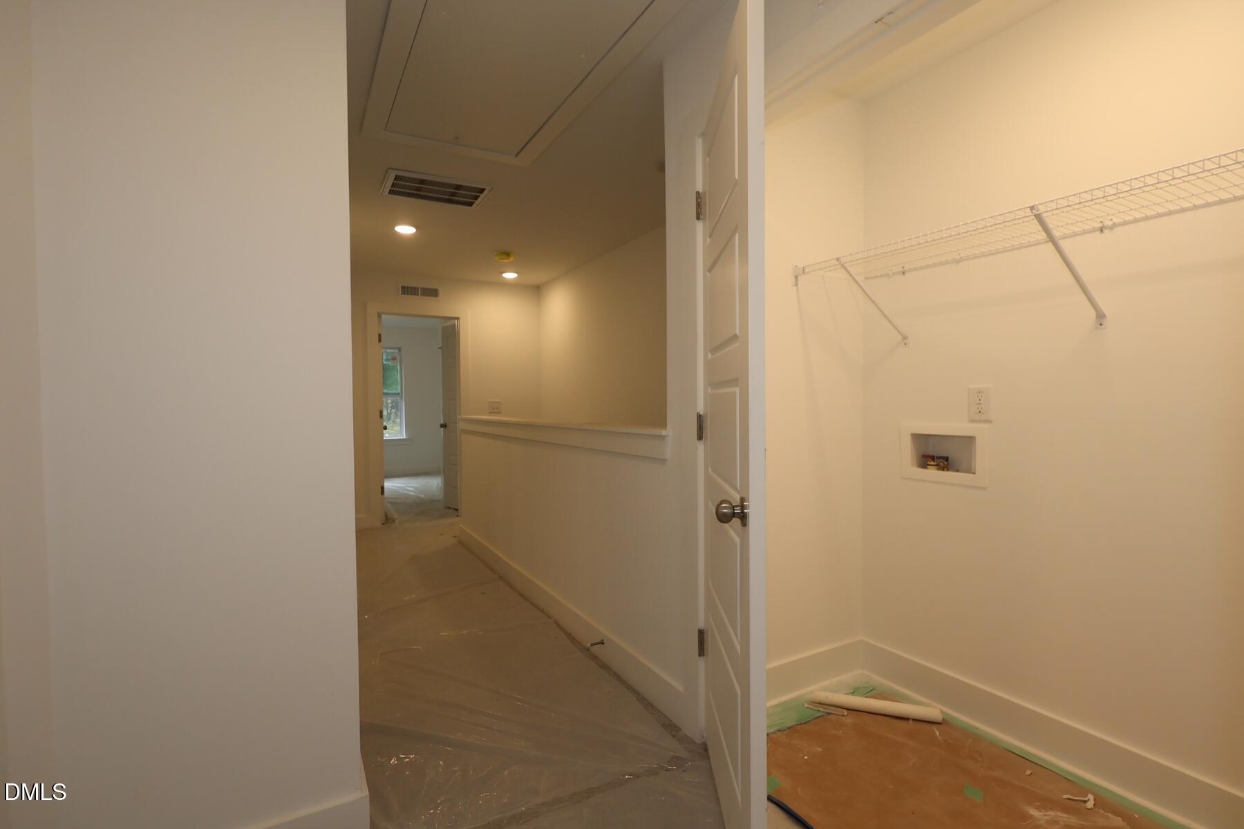 2922 Spring Manor Way Property Photo 11