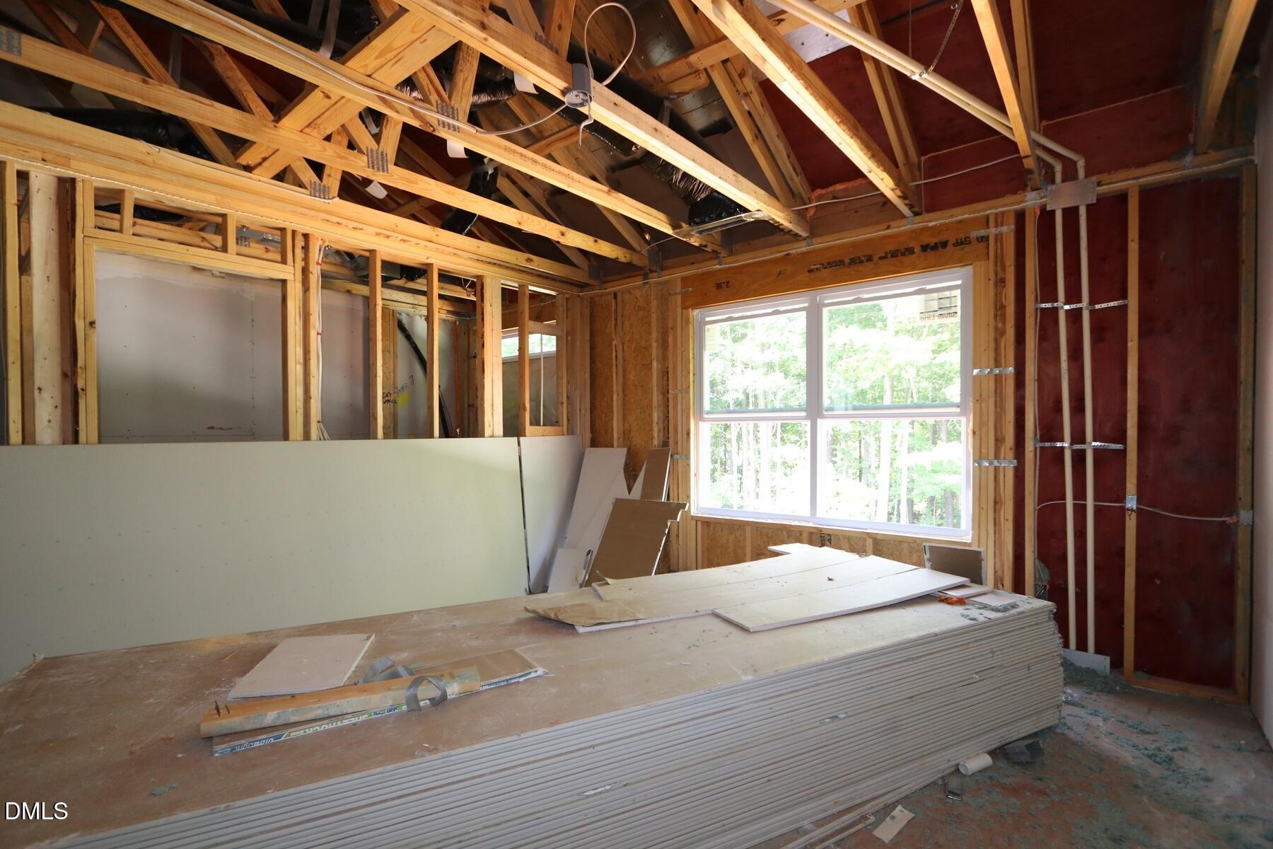 2920 Spring Manor Way Property Photo 6
