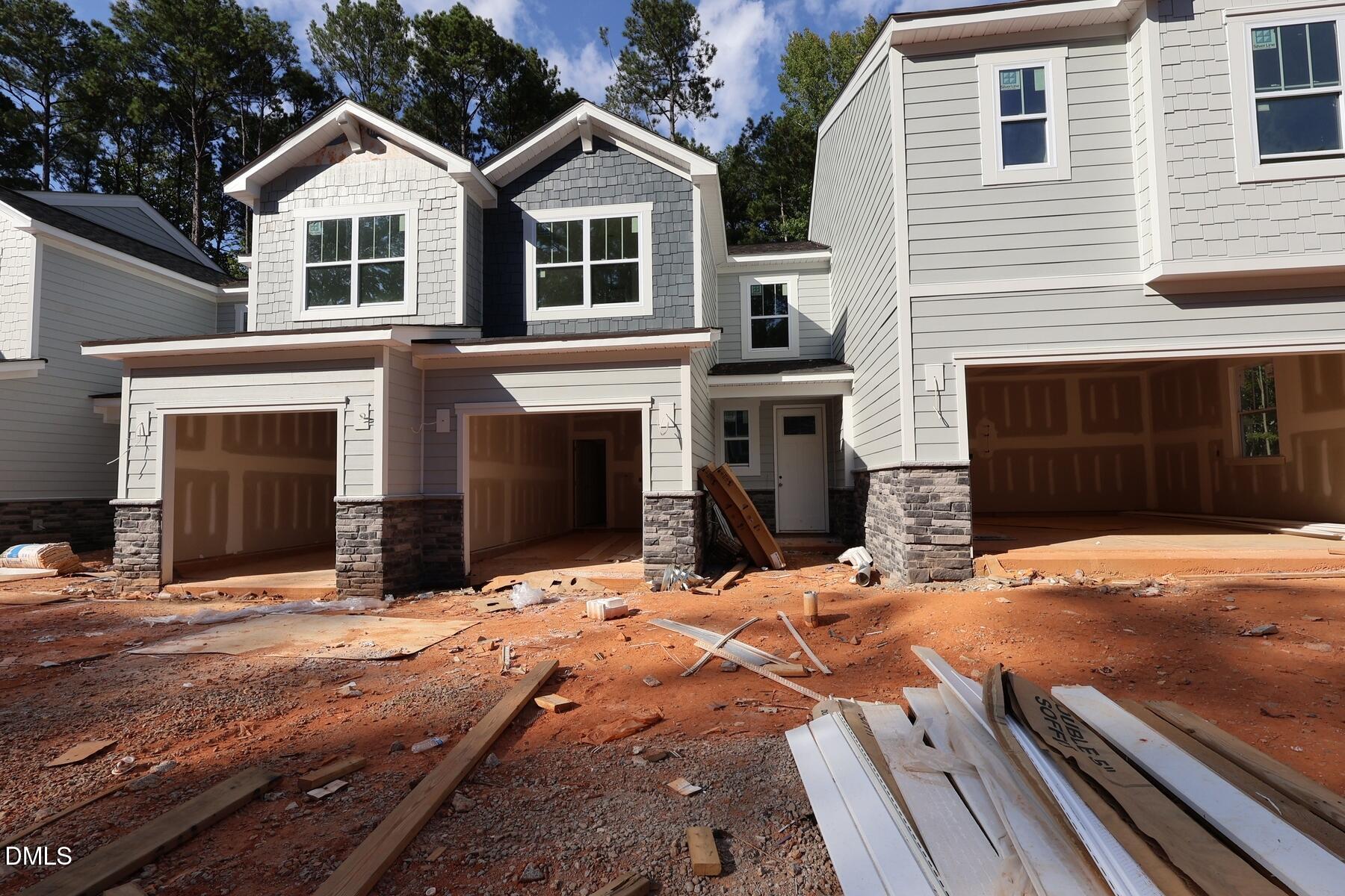 2918 Spring Manor Way Property Photo 1