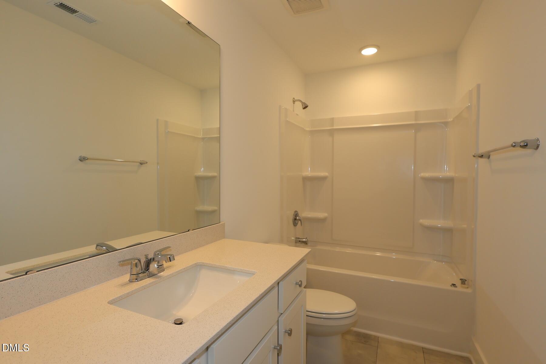 2918 Spring Manor Way Property Photo 7