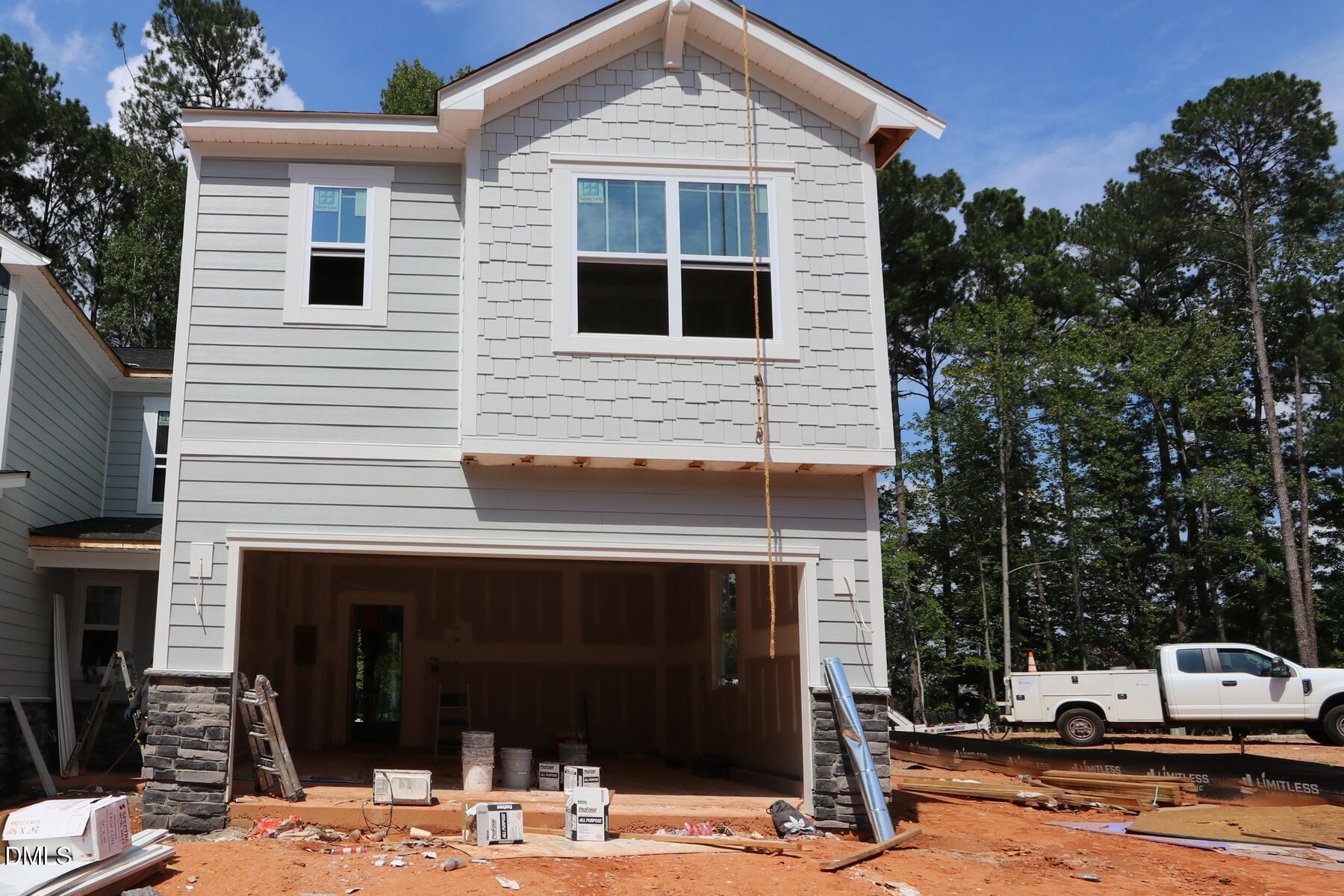 2916 Spring Manor Way Property Photo 2