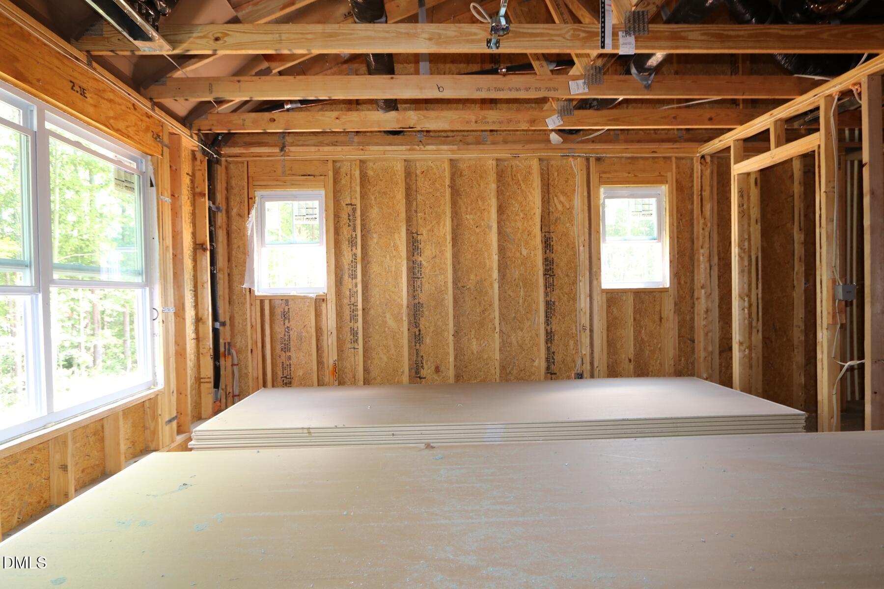 2916 Spring Manor Way Property Photo 4