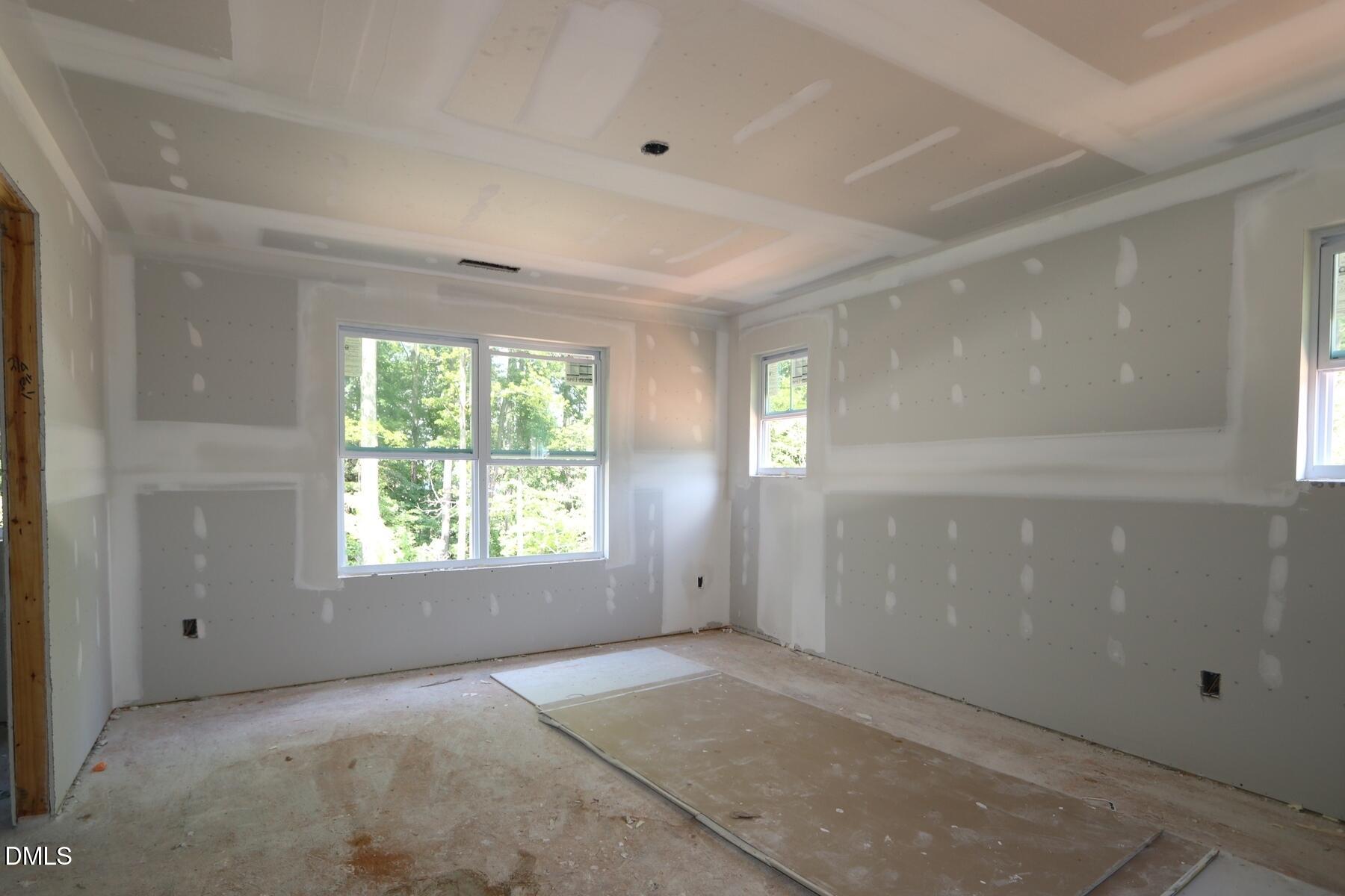 2916 Spring Manor Way Property Photo 5