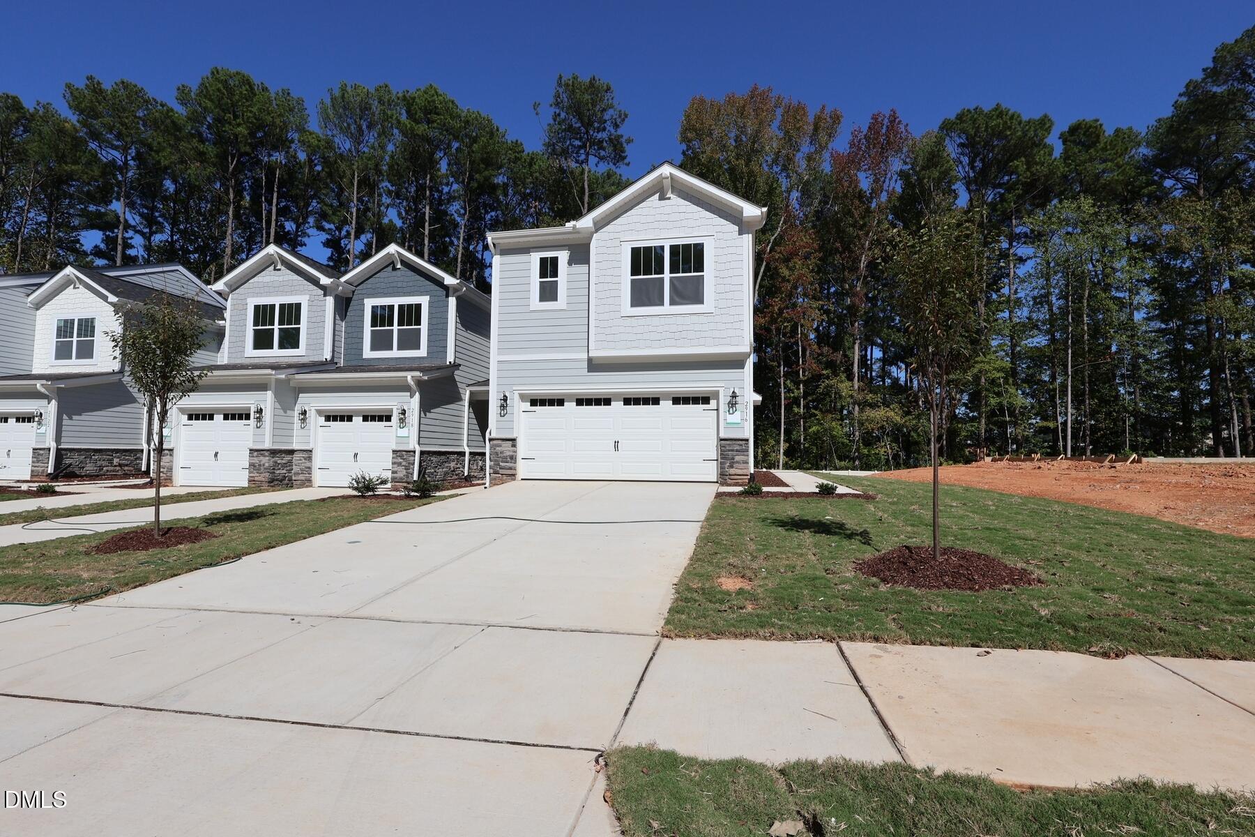 2916 Spring Manor Way Property Photo 6
