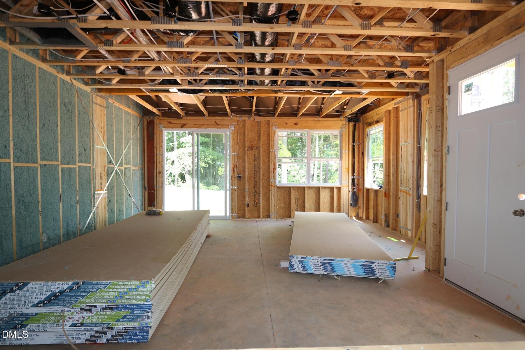 2916 Spring Manor Way Property Photo 9