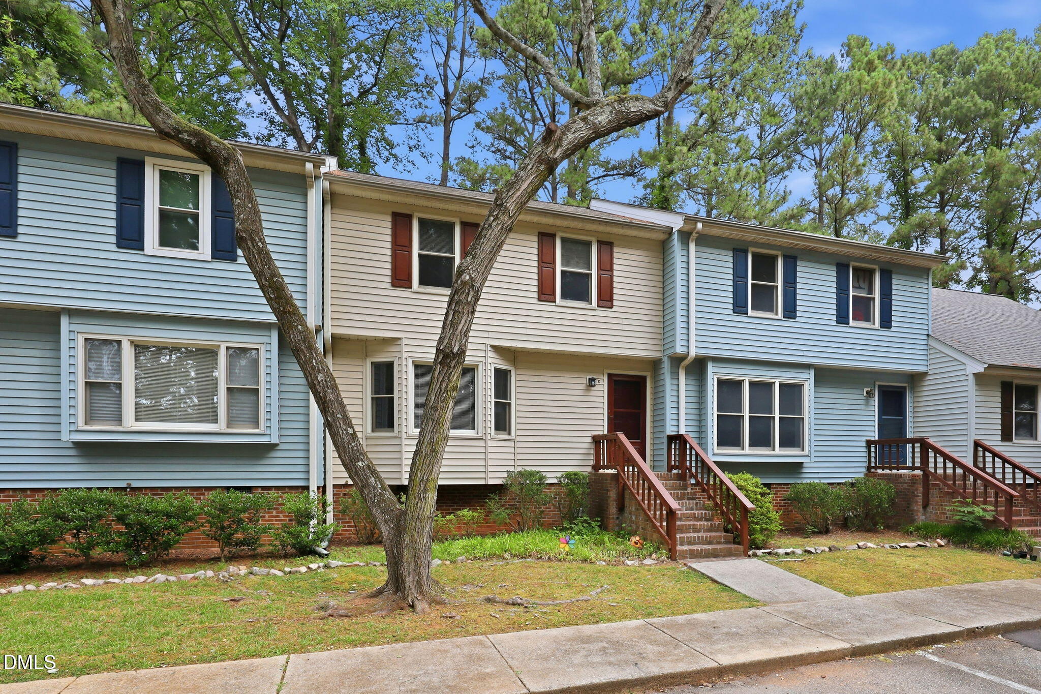 844 Athens Drive C Property Photo 2