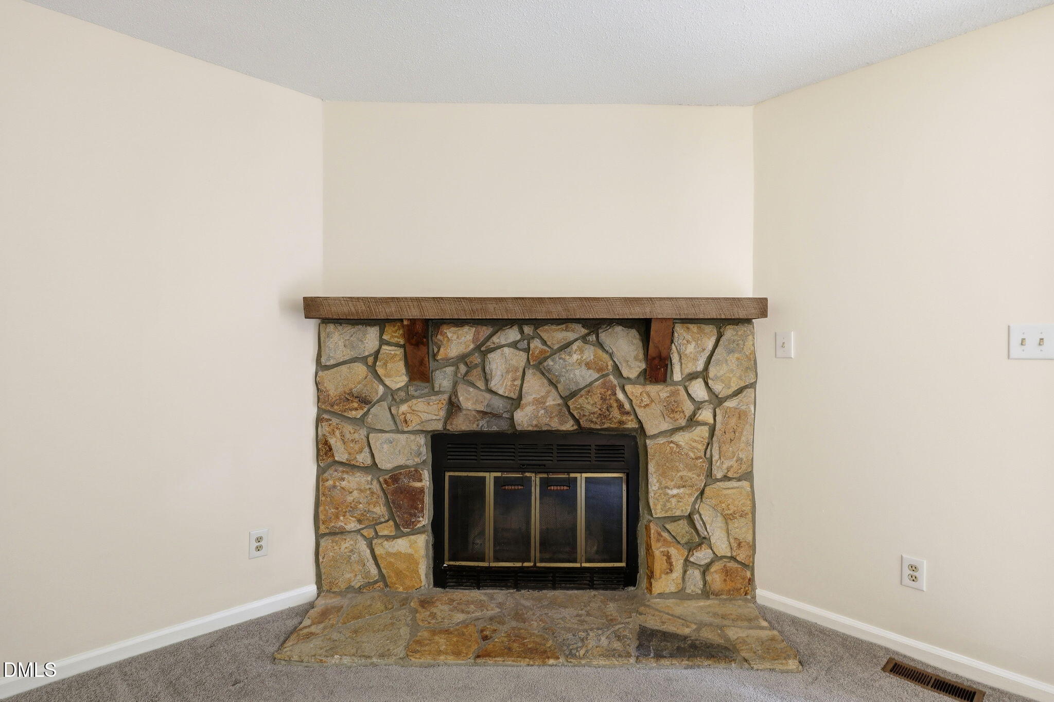 844 Athens Drive C Property Photo 13