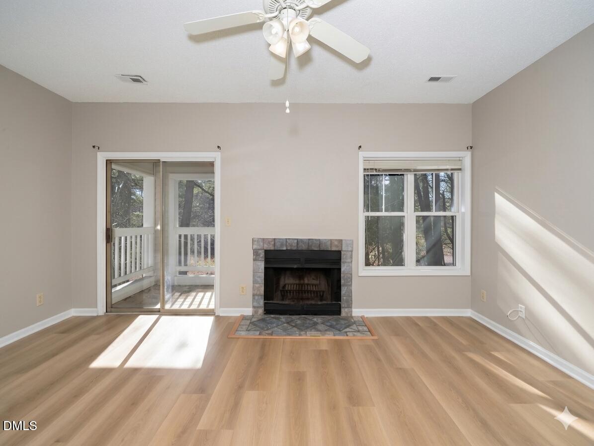 6011 Winterpointe Lane Property Photo 5
