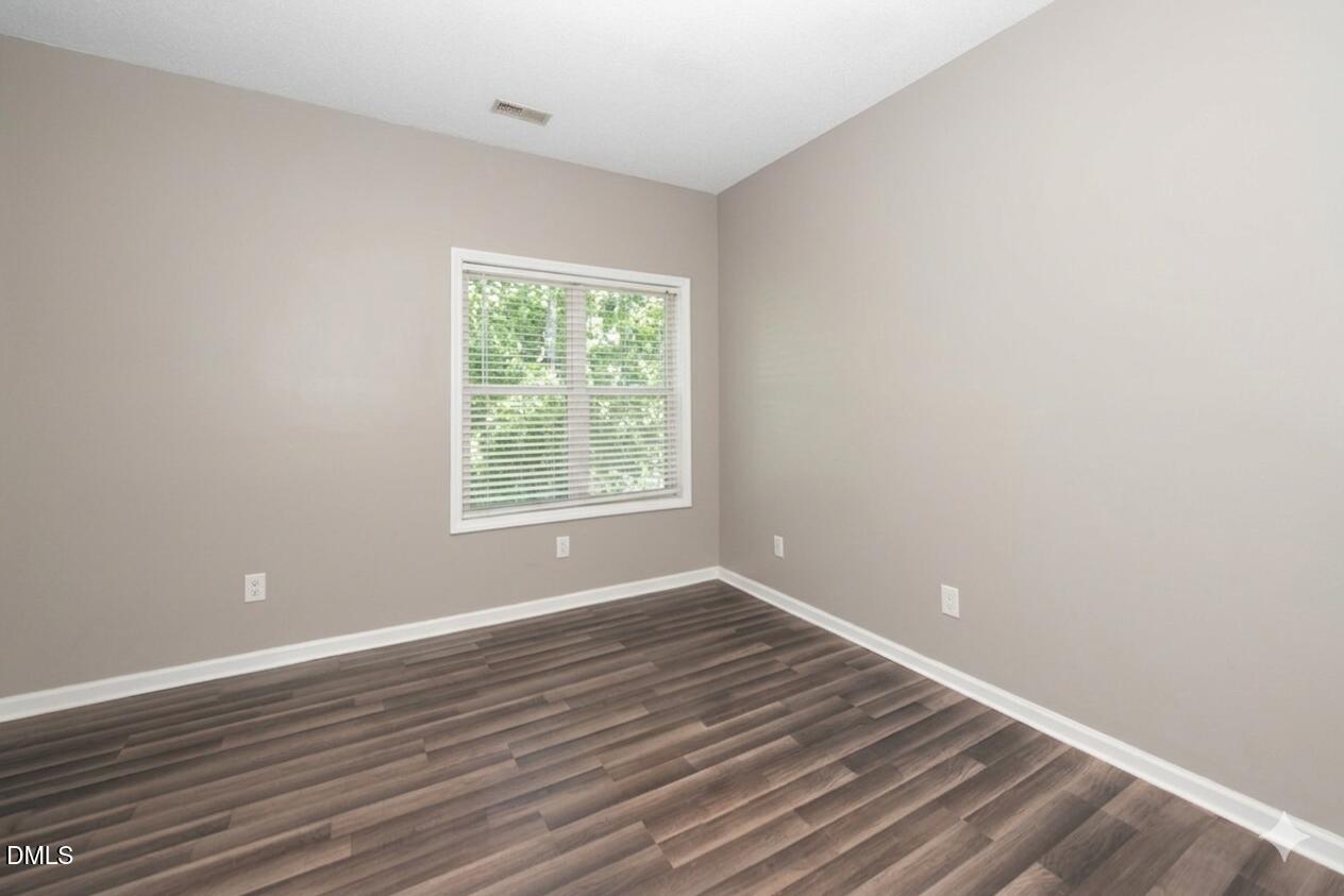 6011 Winterpointe Lane Property Photo 11