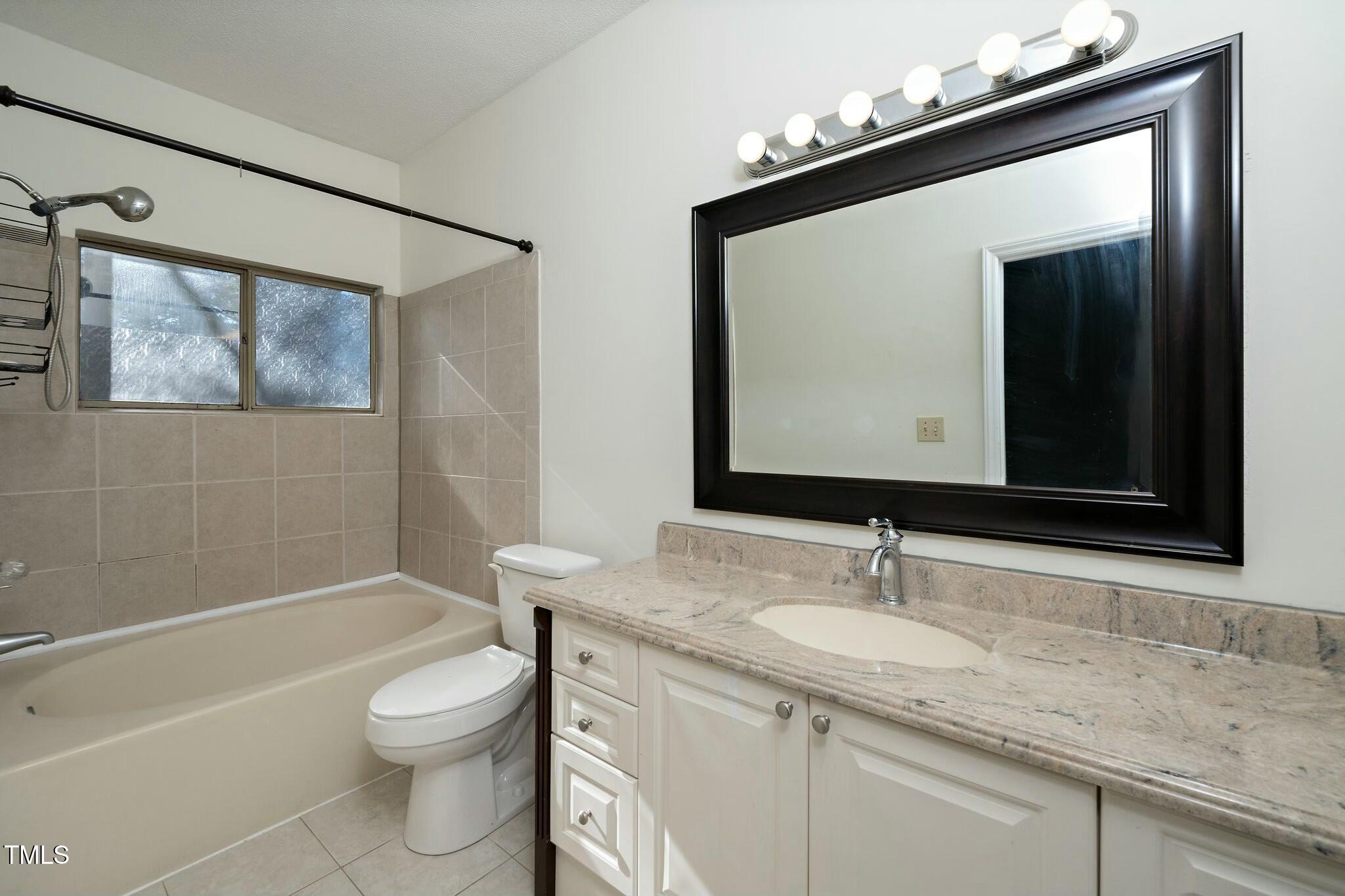 6011 Winterpointe Lane Property Photo 15