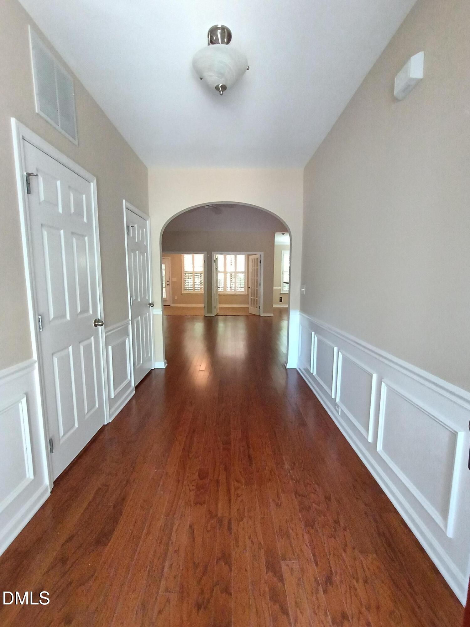 2825 Margot's Avenue Property Photo 5