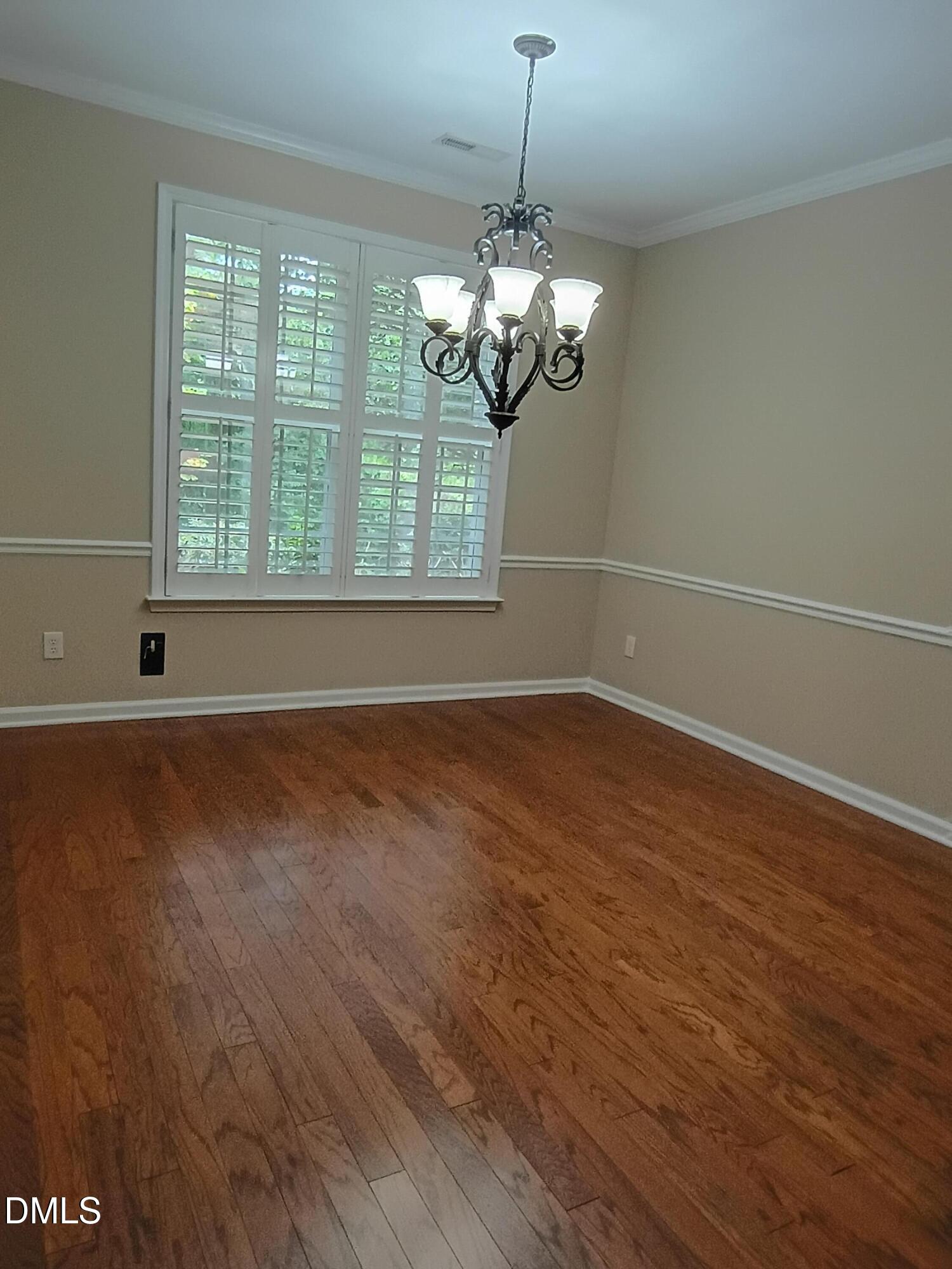 2825 Margot's Avenue Property Photo 18