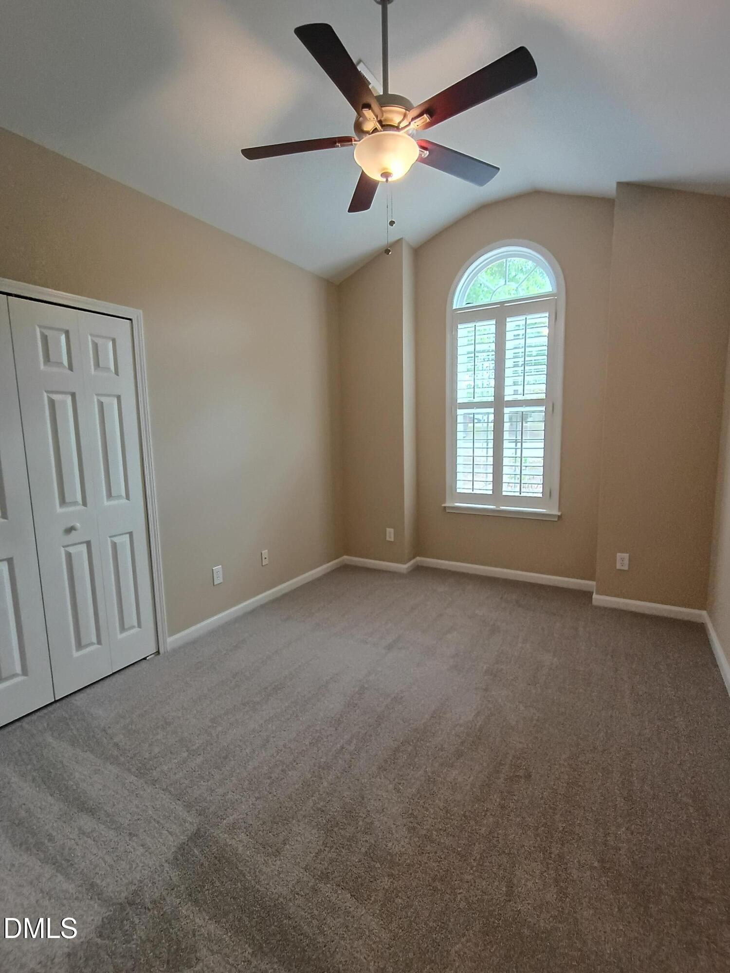 2825 Margot's Avenue Property Photo 19