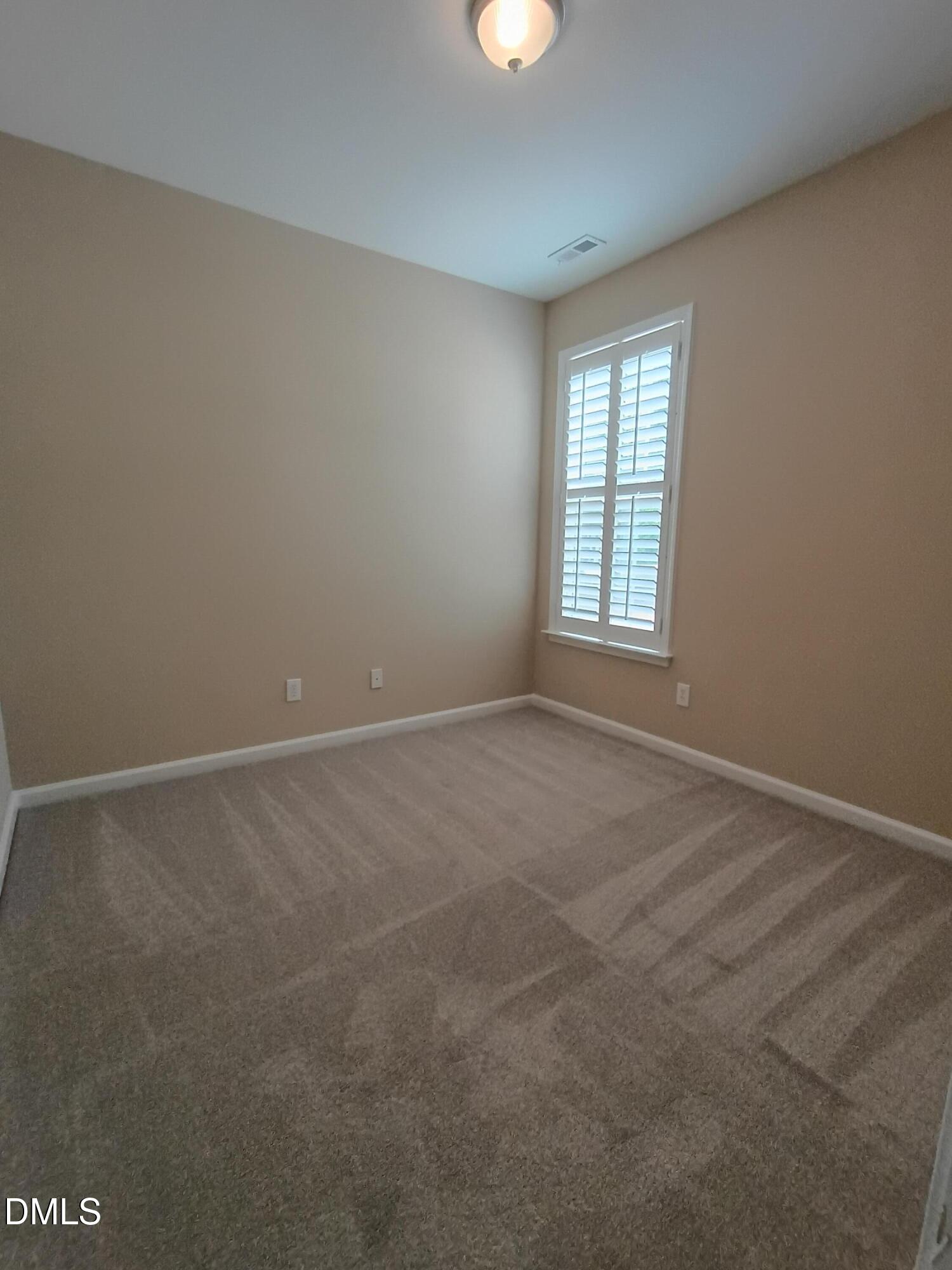 2825 Margot's Avenue Property Photo 22