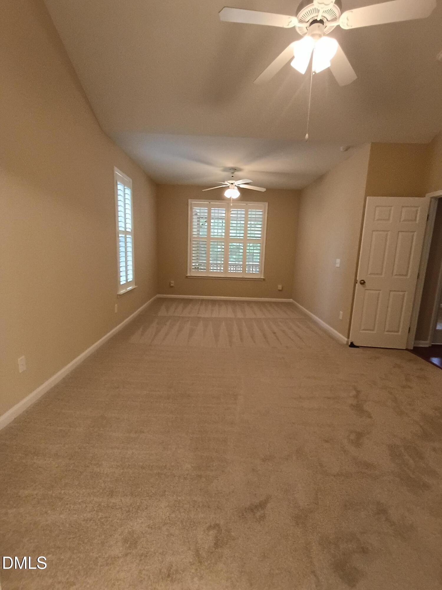 2825 Margot's Avenue Property Photo 23