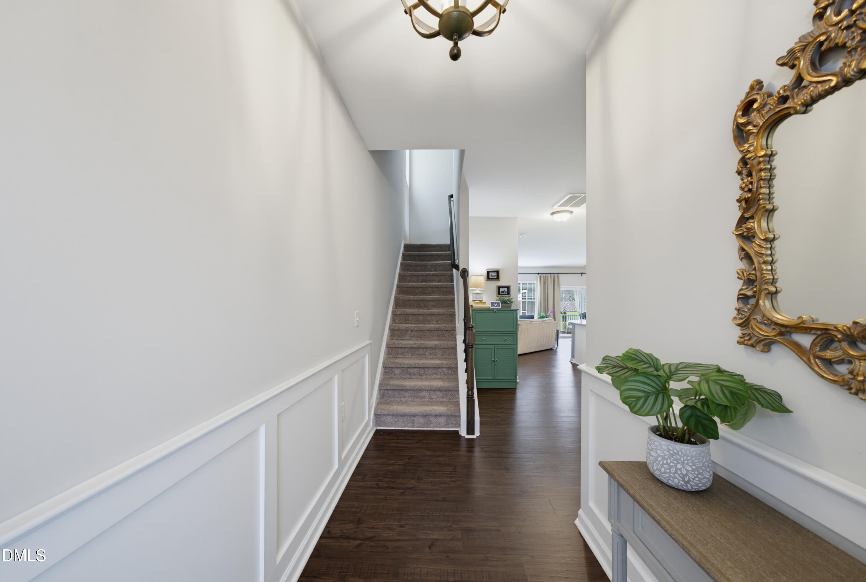 1302 Neighborly Way Property Photo 3