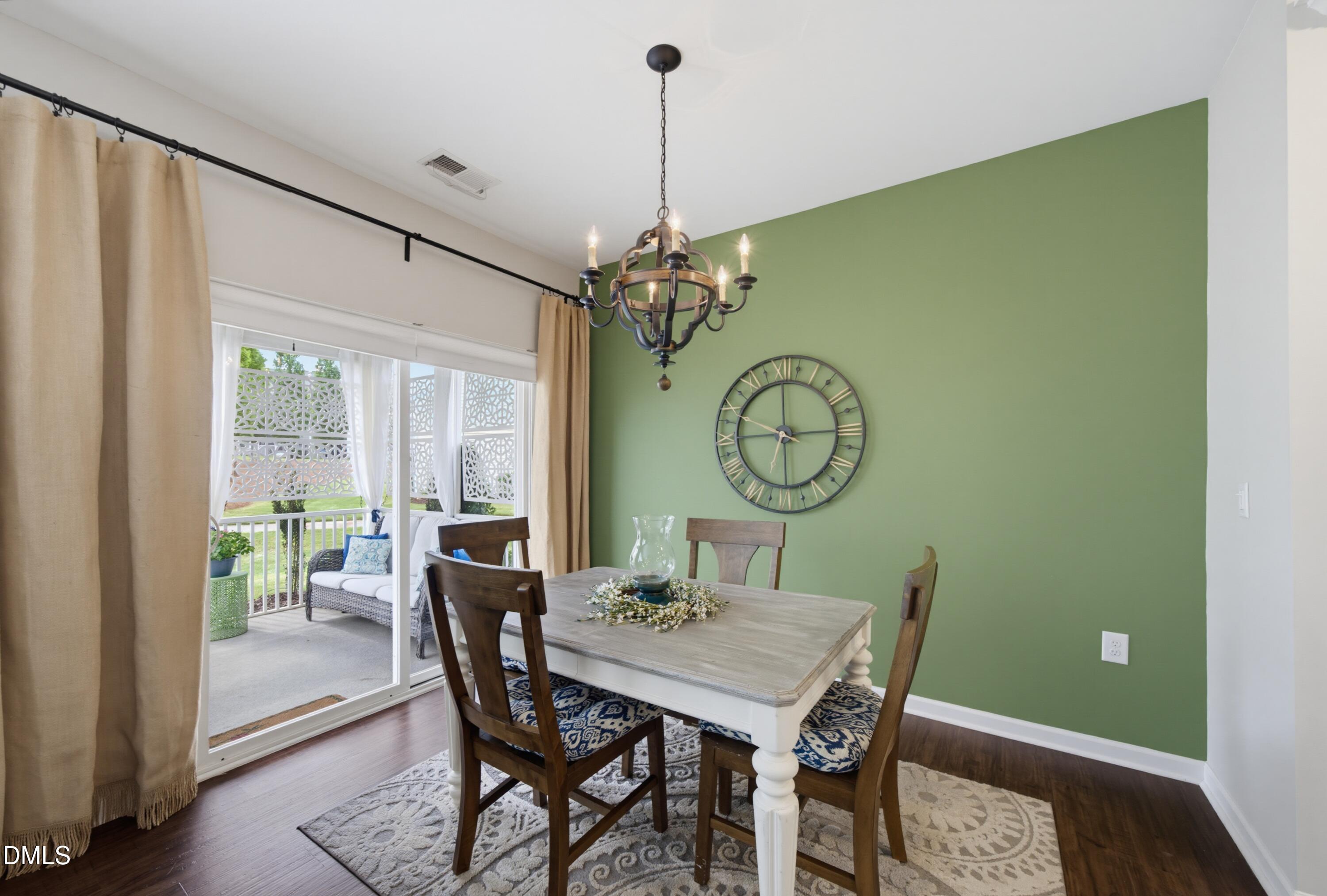 1302 Neighborly Way Property Photo 11