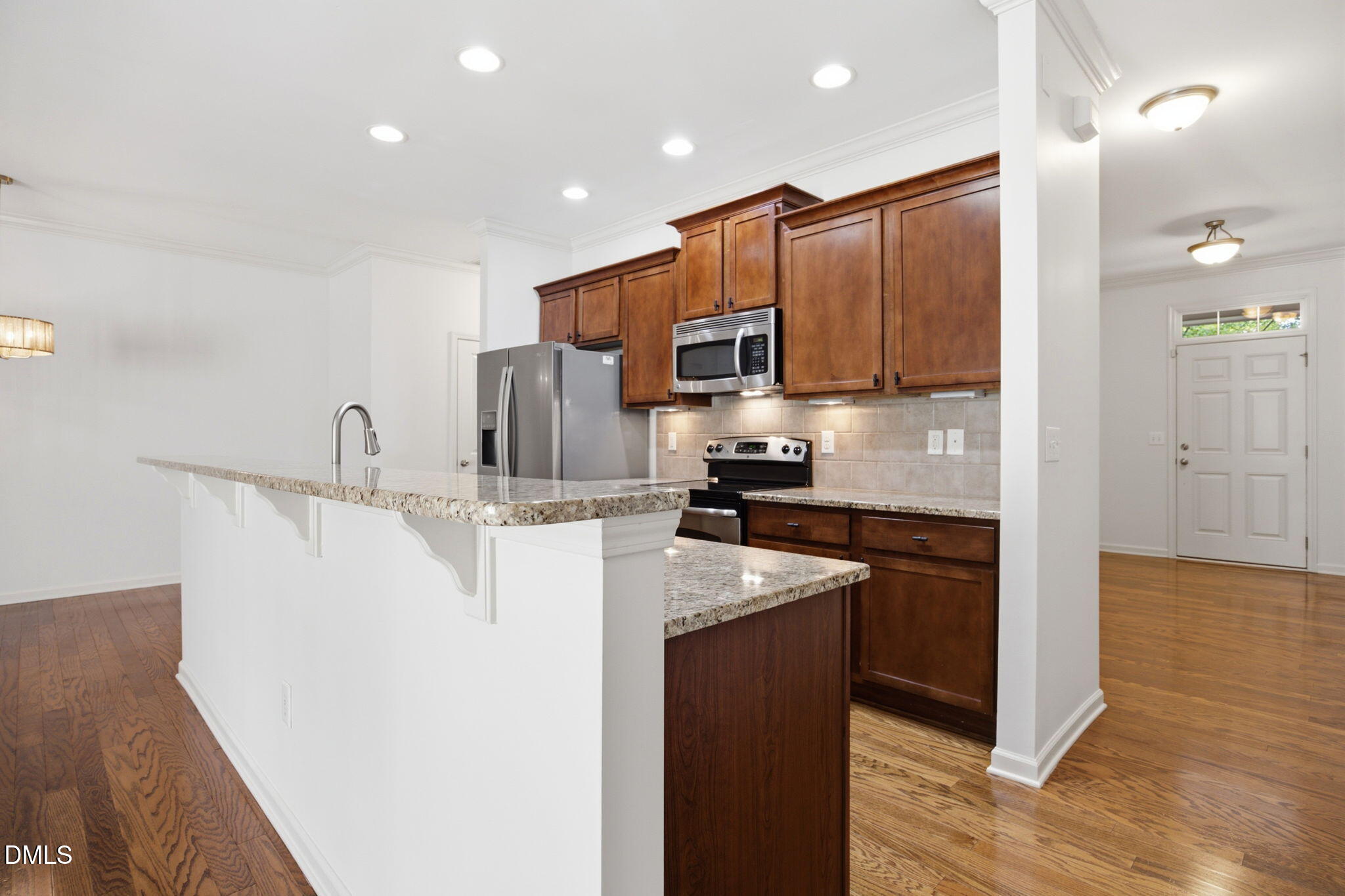 2705 Cloud Mist Circle Property Photo 4