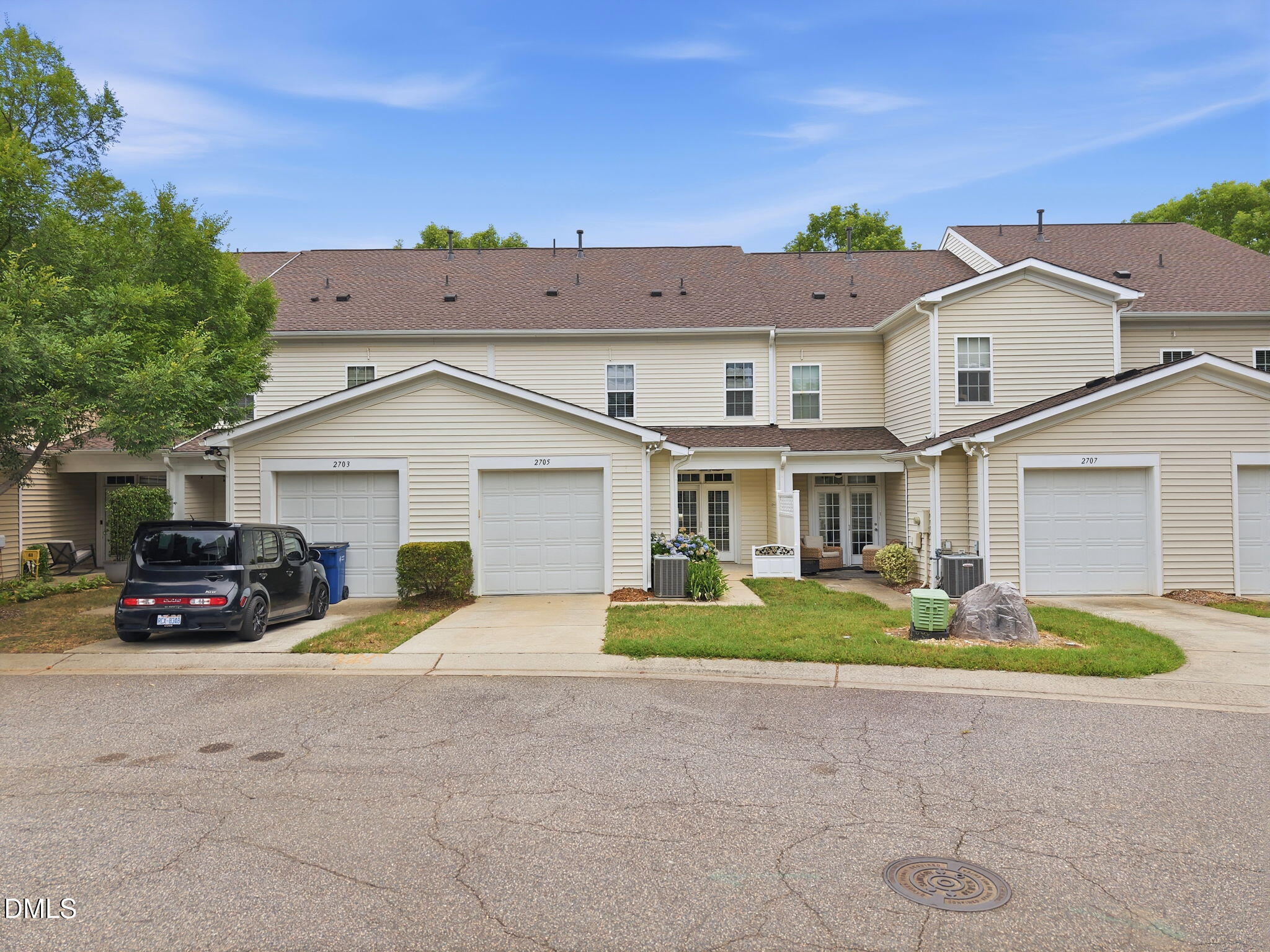 2705 Cloud Mist Circle Property Photo 32