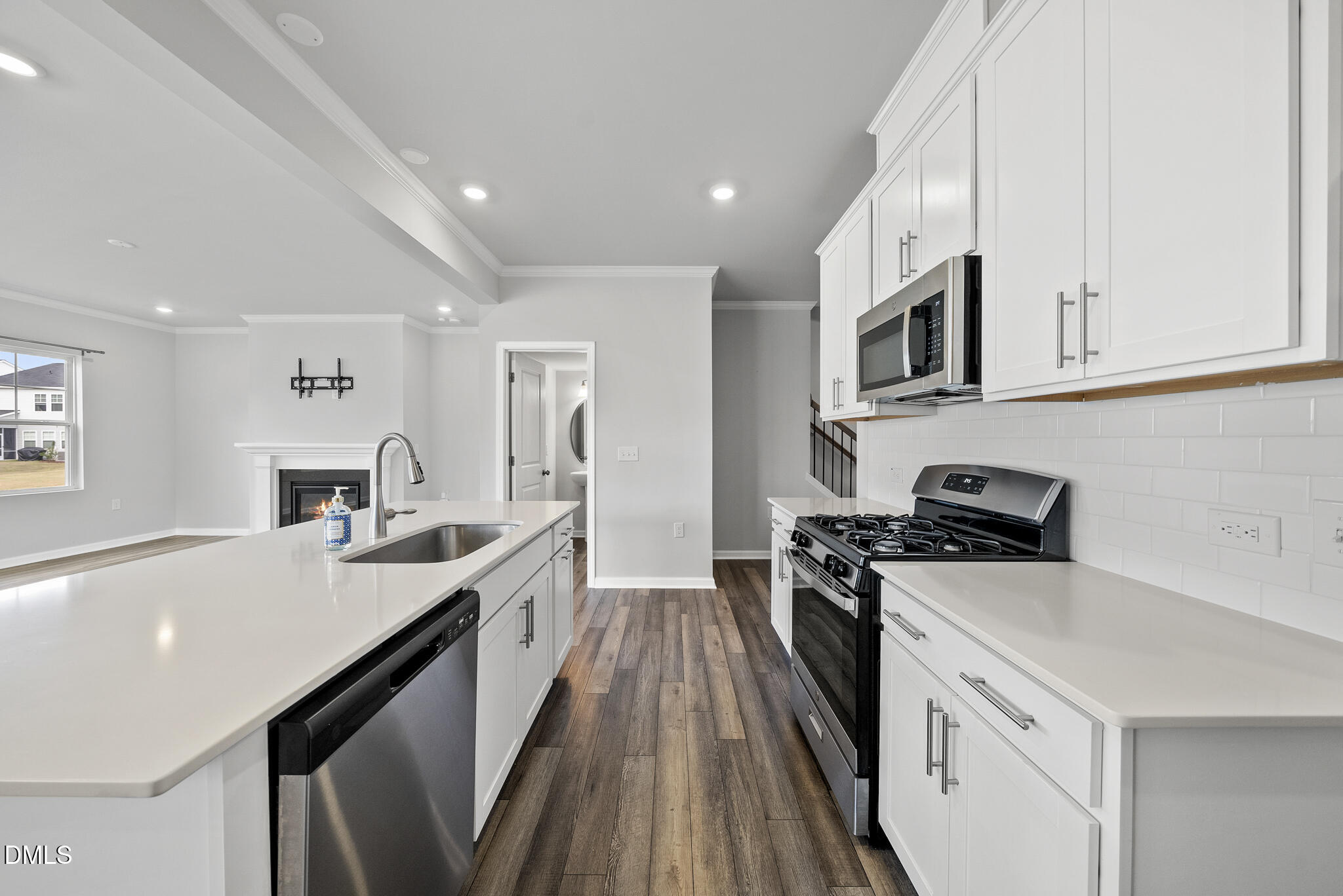 205 Fig Tree Bend Property Photo 10