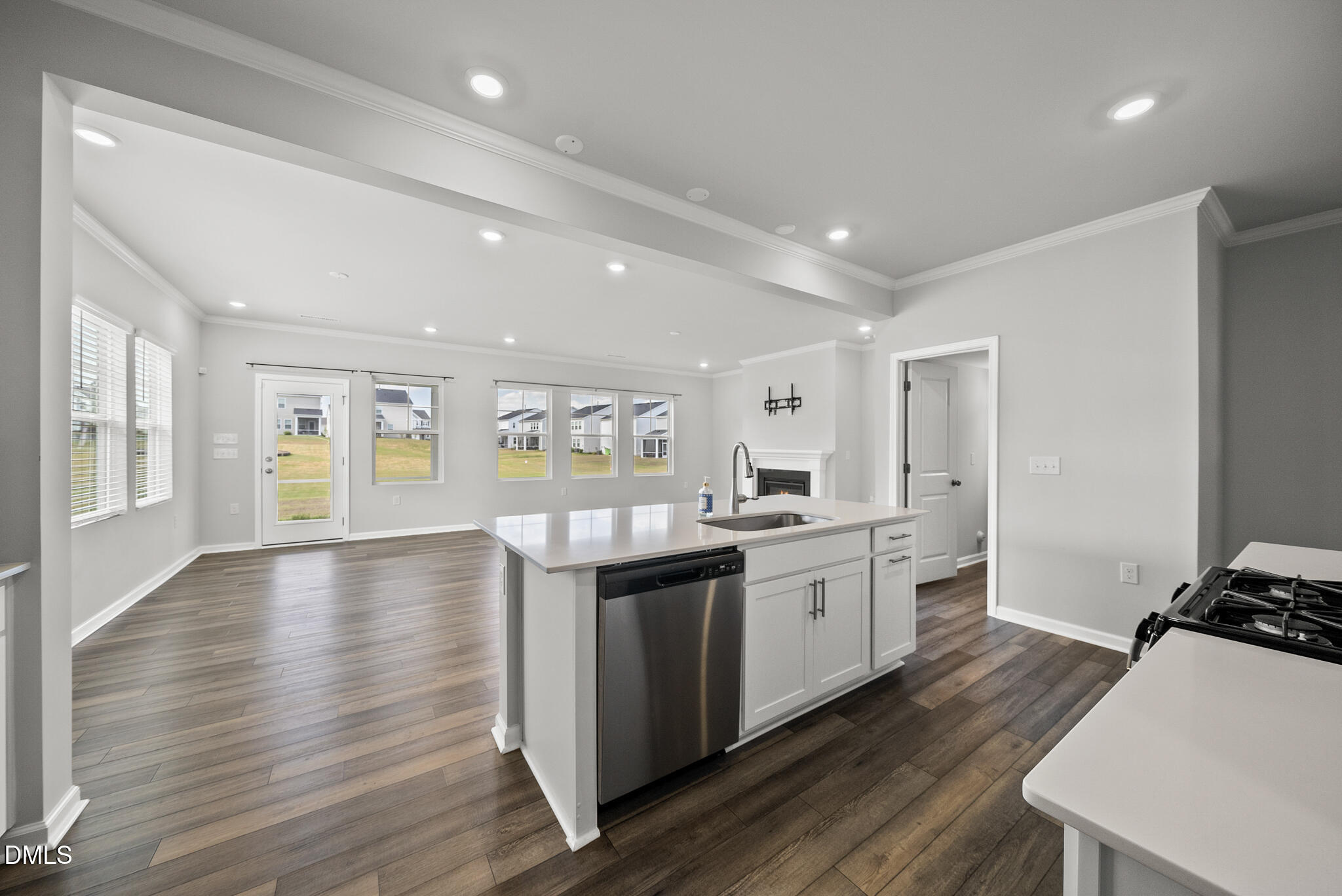 205 Fig Tree Bend Property Photo 11