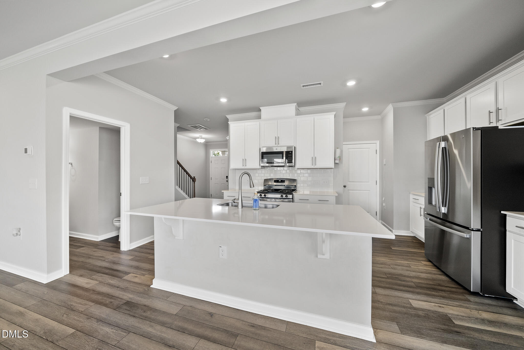 205 Fig Tree Bend Property Photo 13