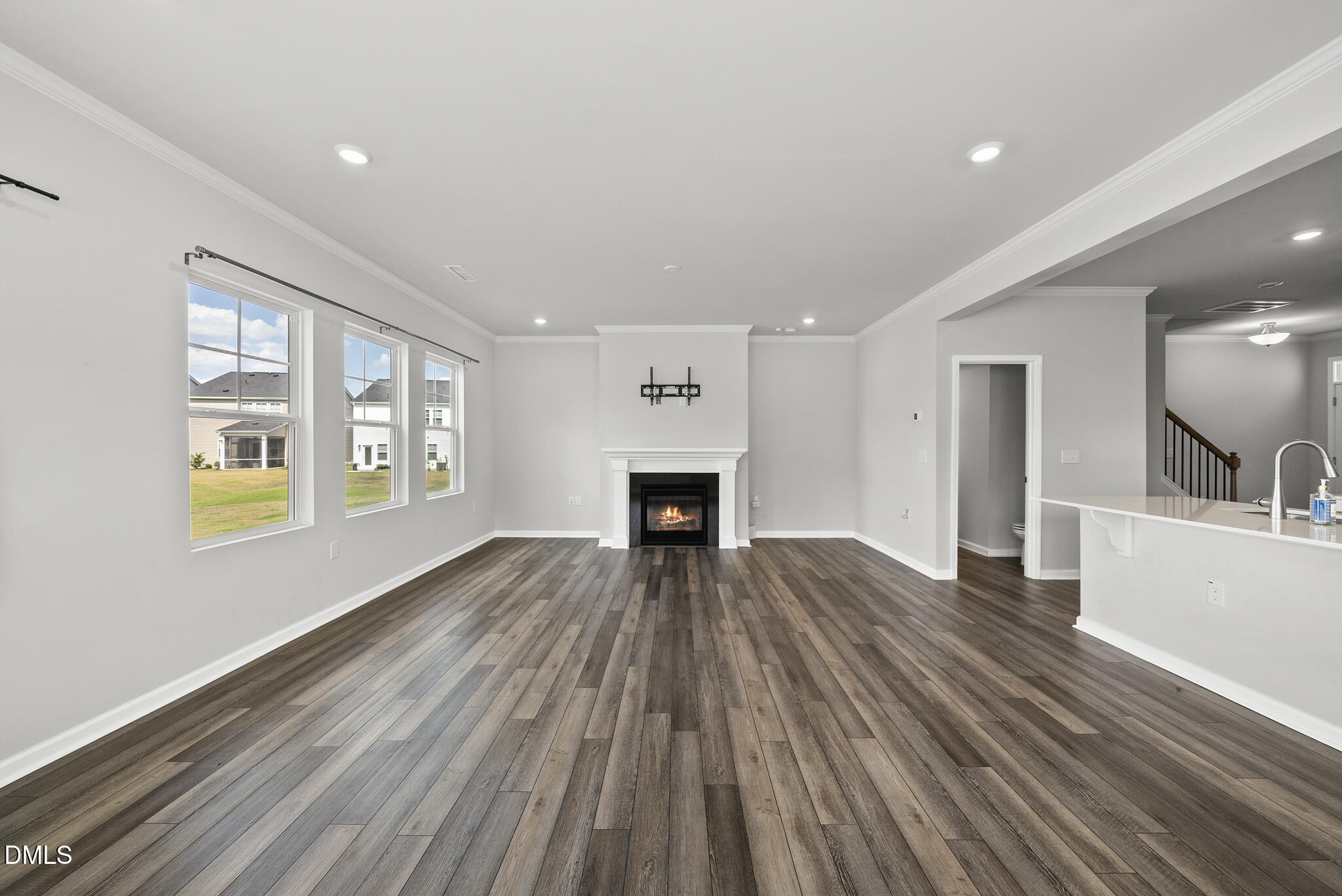 205 Fig Tree Bend Property Photo 16