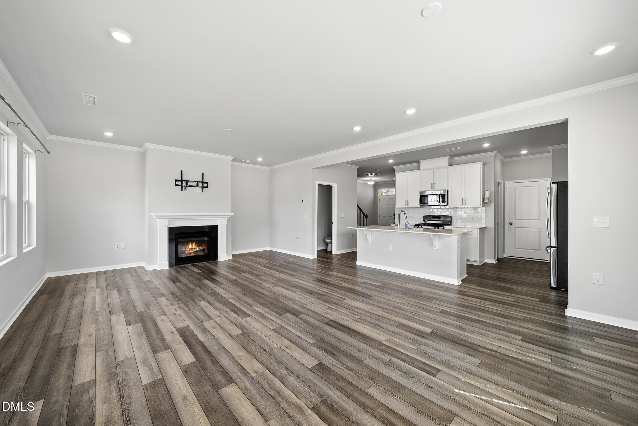 205 Fig Tree Bend Property Photo 17
