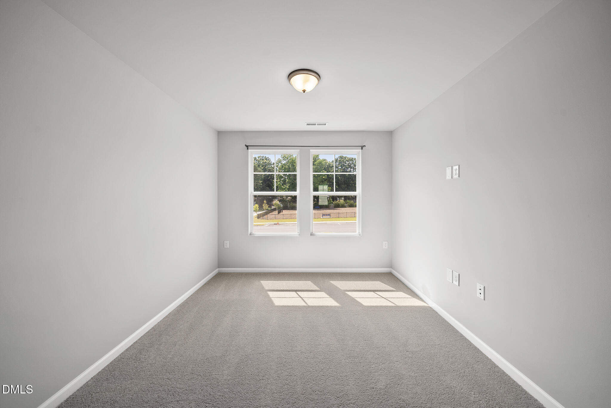 205 Fig Tree Bend Property Photo 28