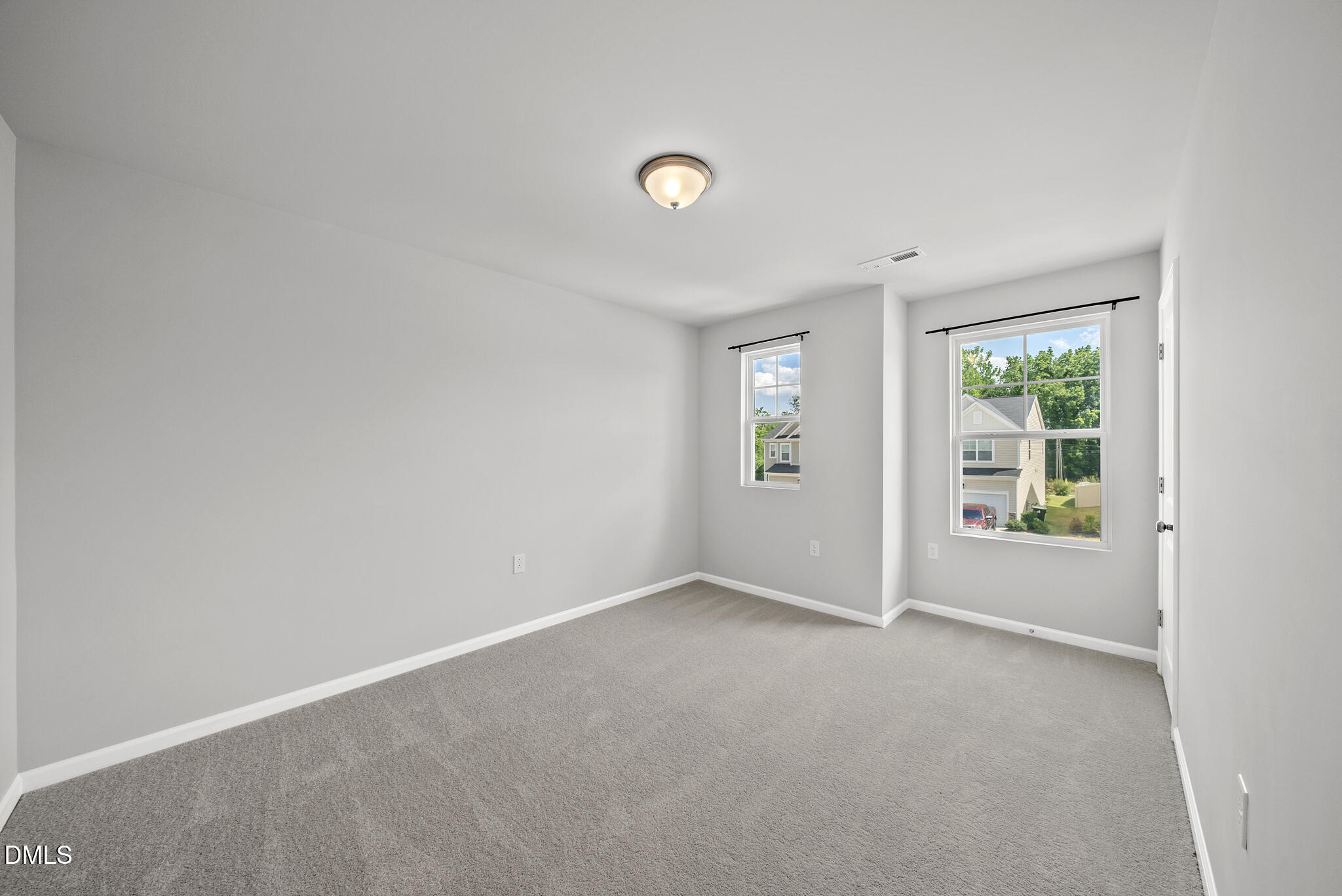 205 Fig Tree Bend Property Photo 33