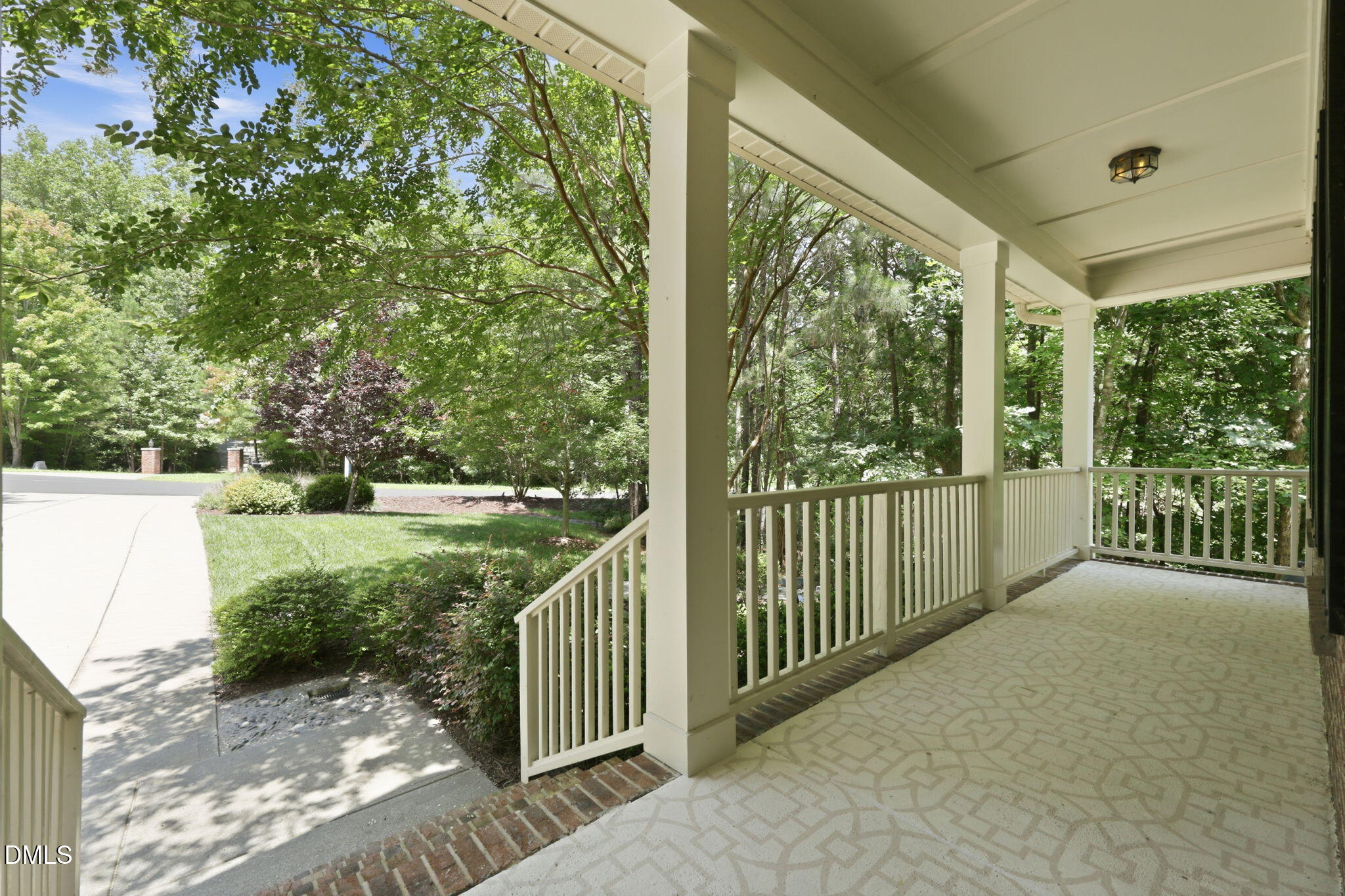 776 Legend Oaks Drive Property Photo 12