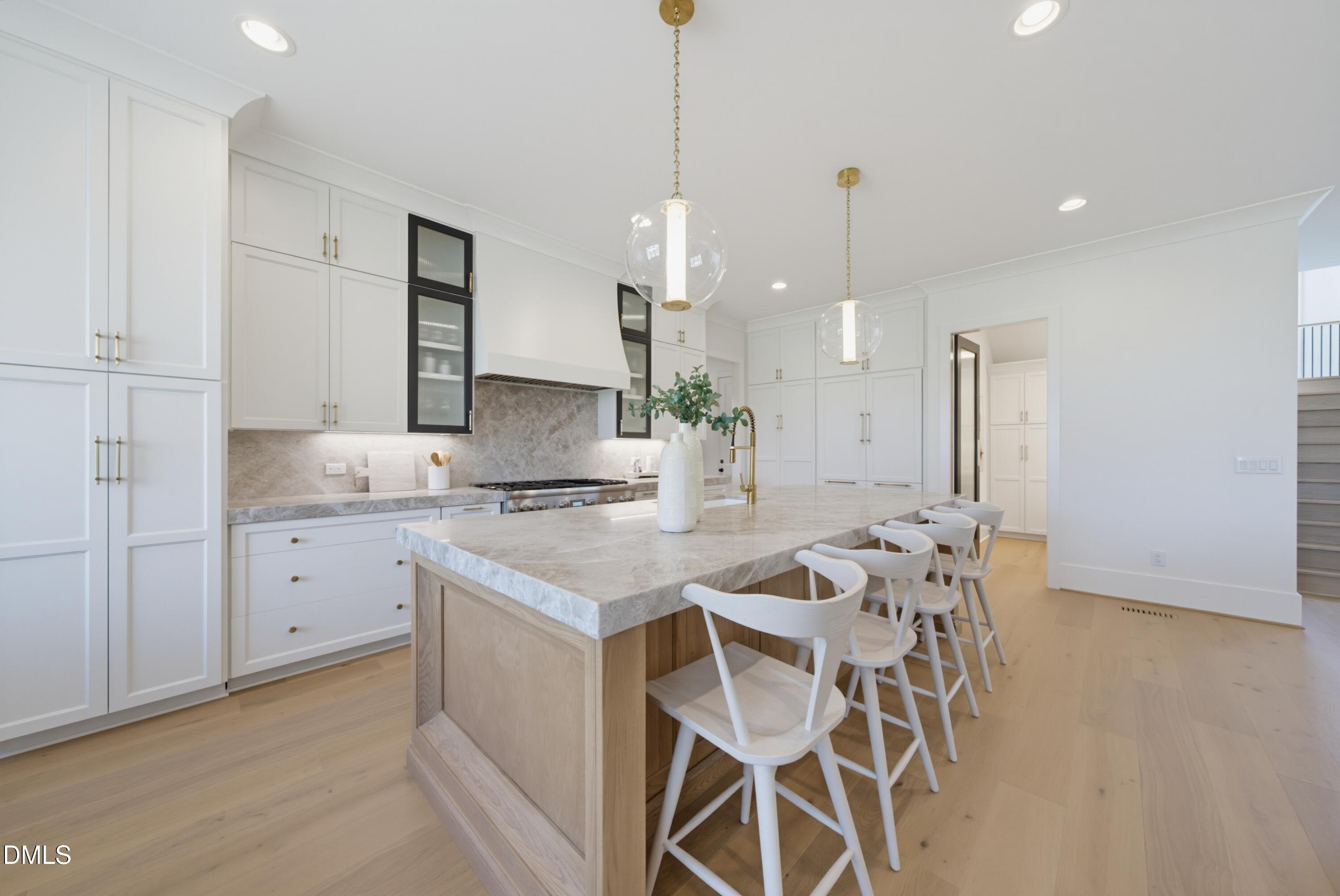 413 Pinecroft Drive Property Photo 18