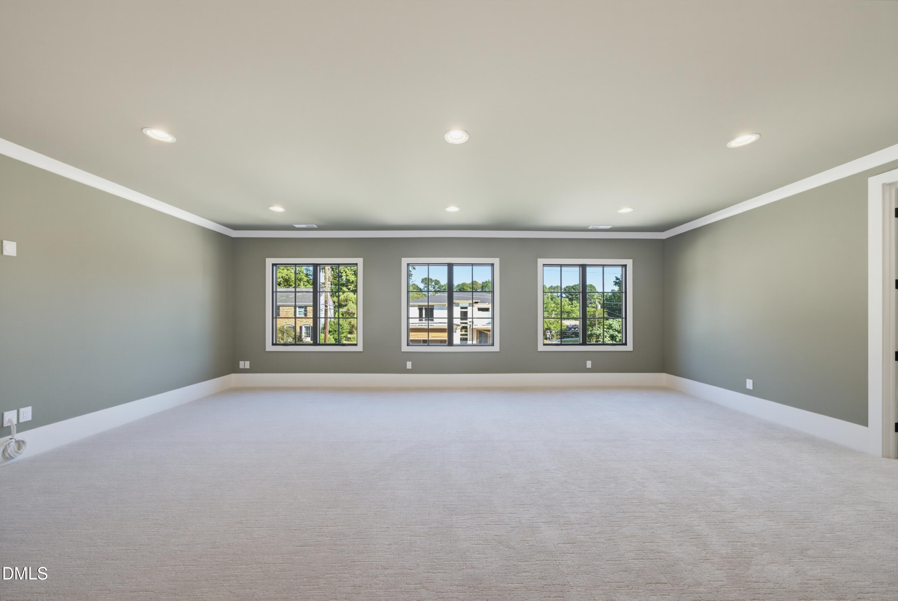 413 Pinecroft Drive Property Photo 47