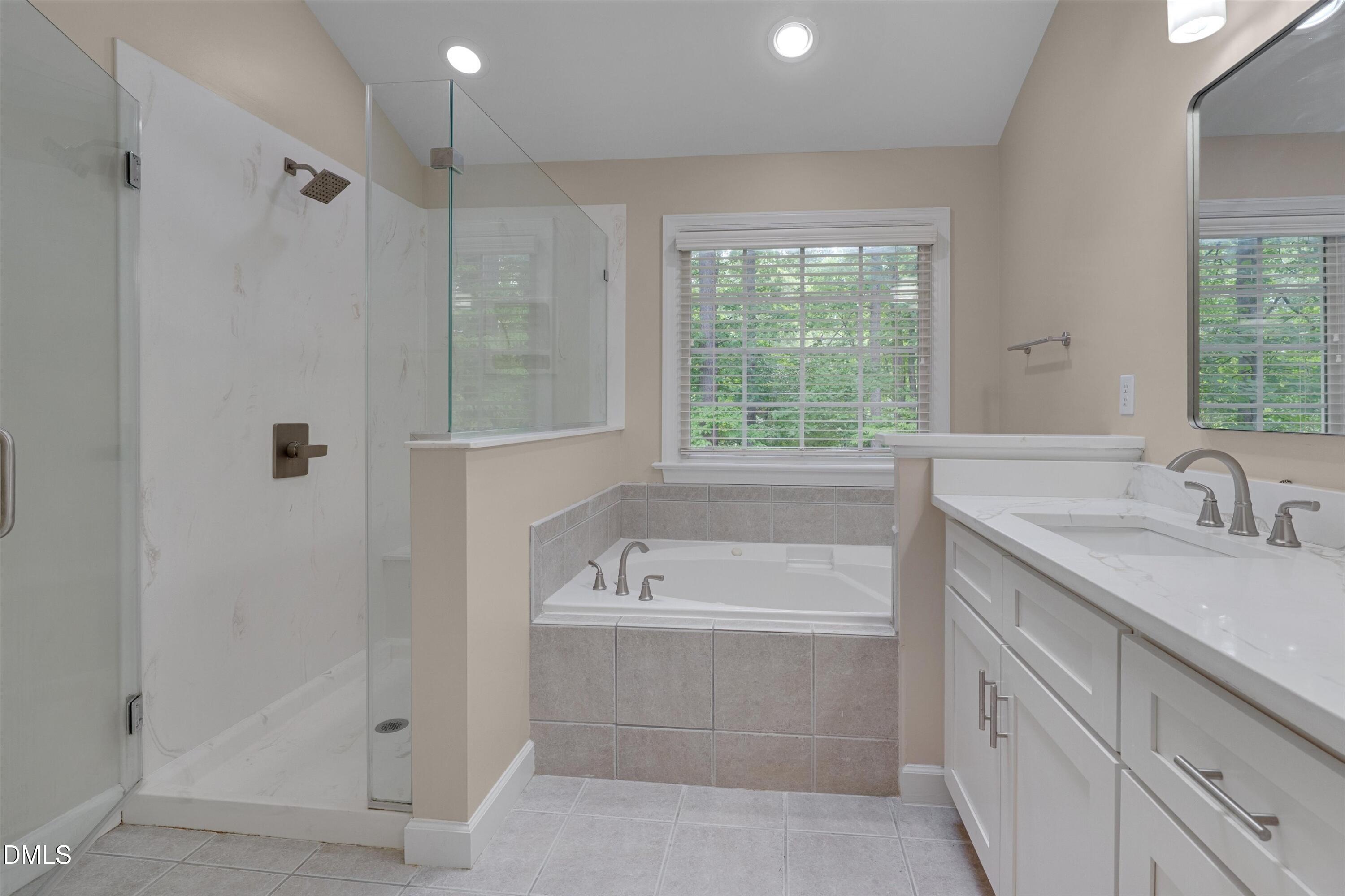 504 Manor Rdg Drive Property Photo 31
