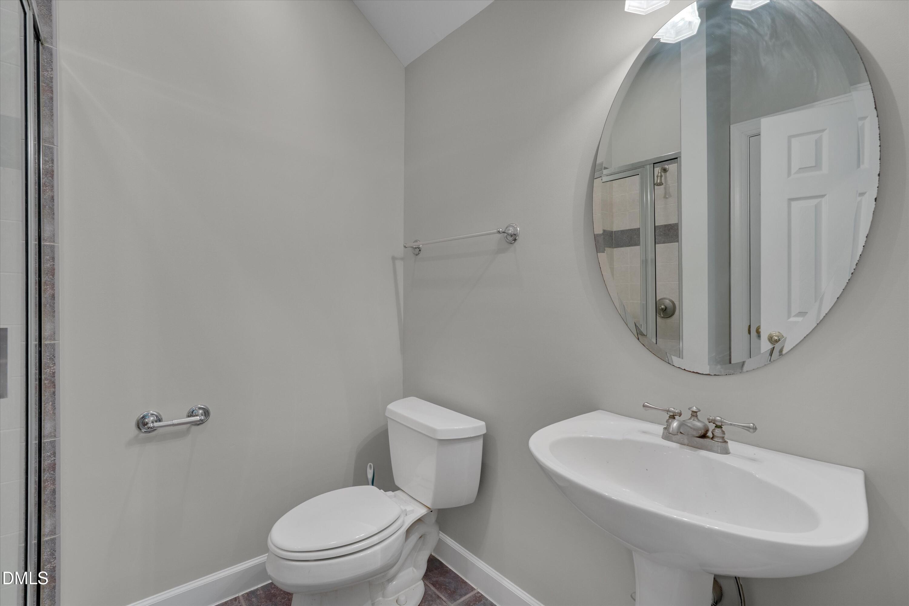 504 Manor Rdg Drive Property Photo 47