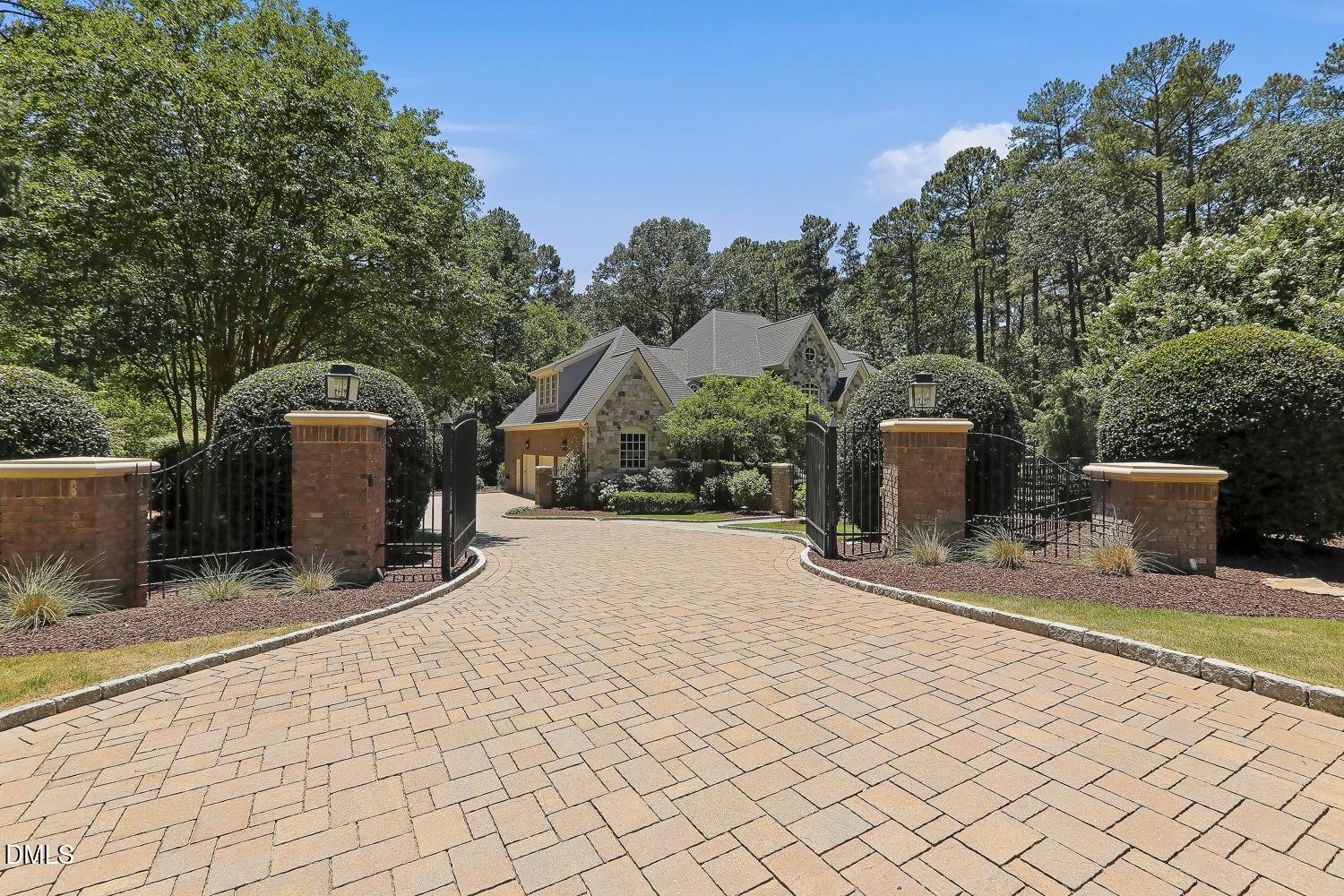 36 China Doll Court Property Photo 3