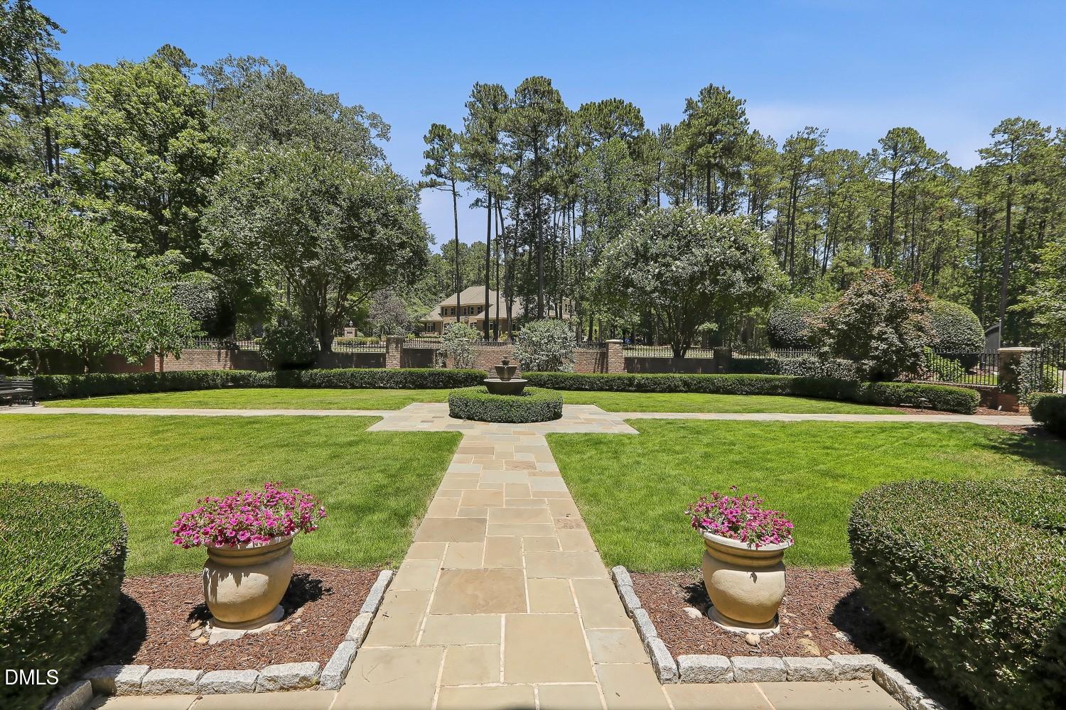 36 China Doll Court Property Photo 5
